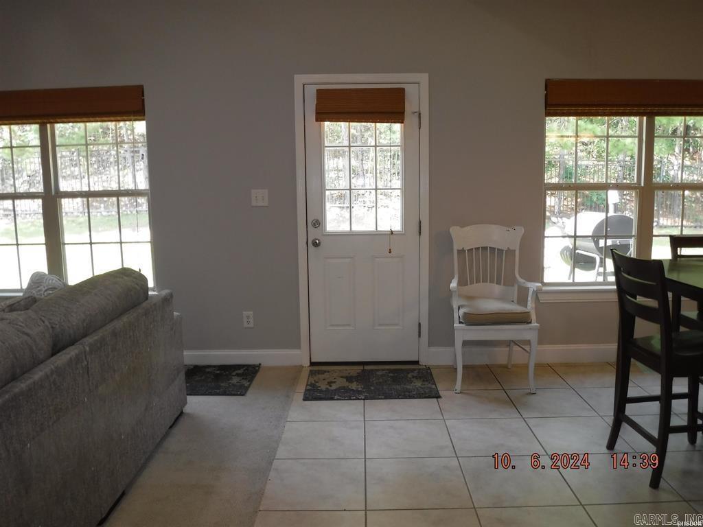 276 Mapleleaf Circle