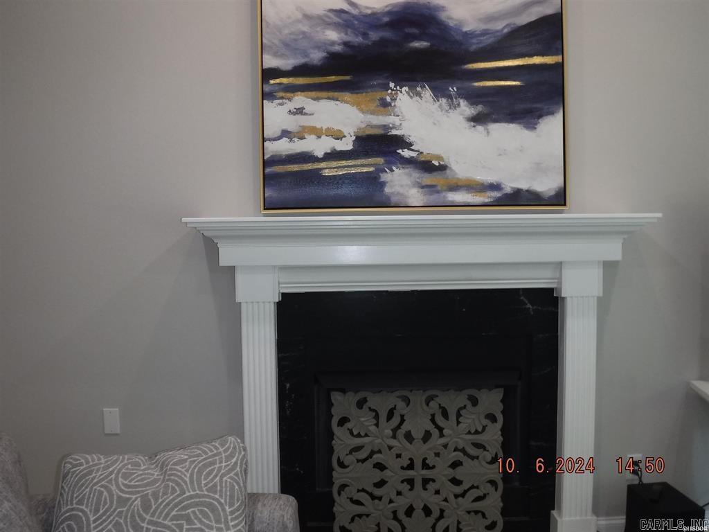 276 Mapleleaf Circle
