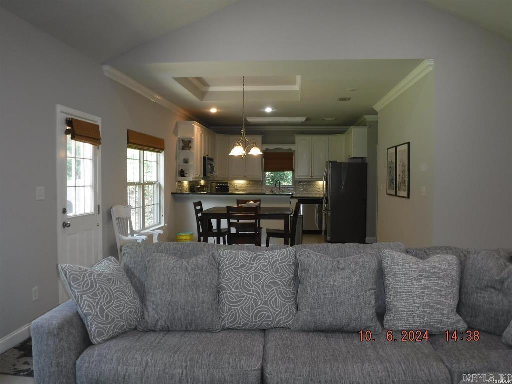 276 Mapleleaf Circle