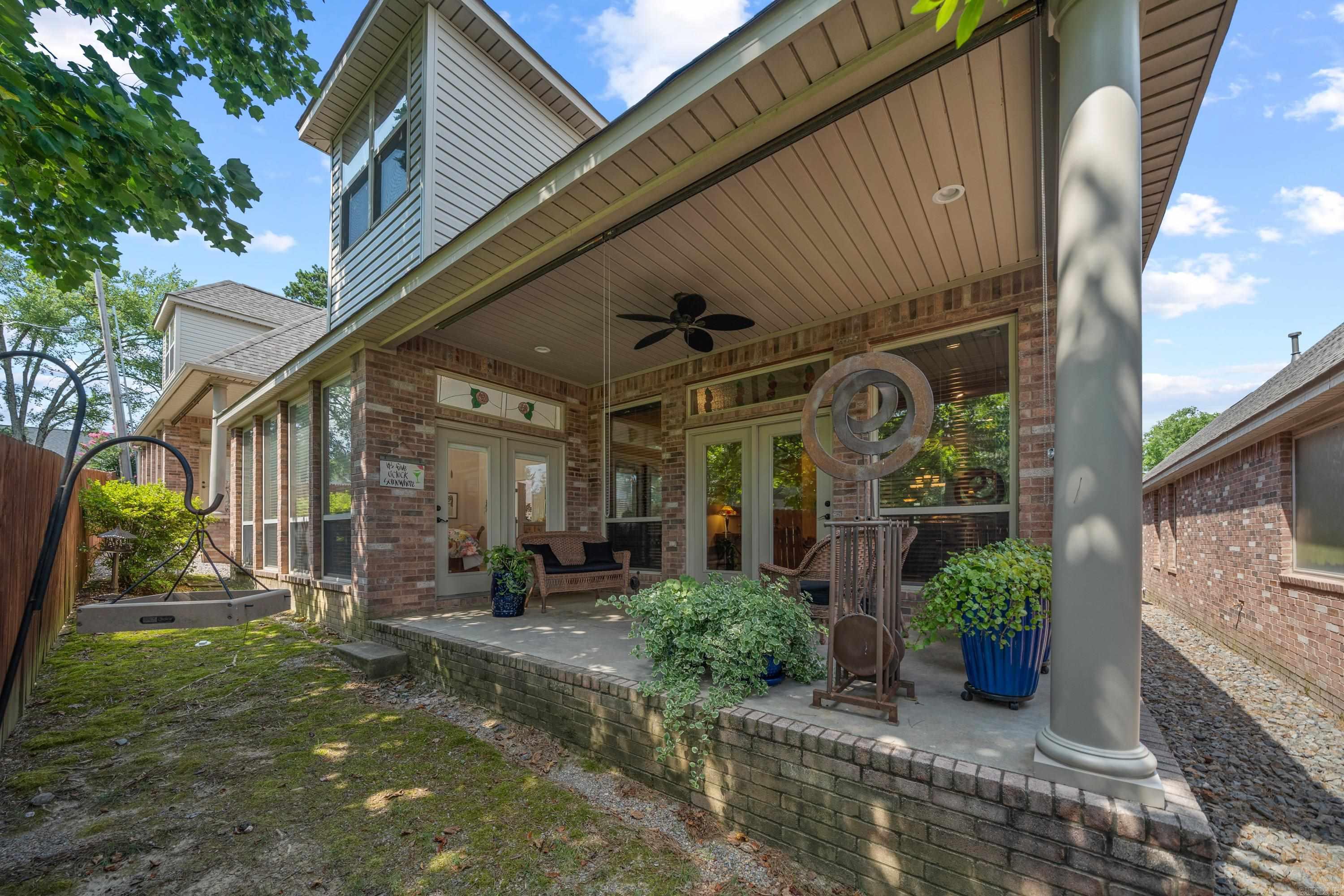 104 Waterloo