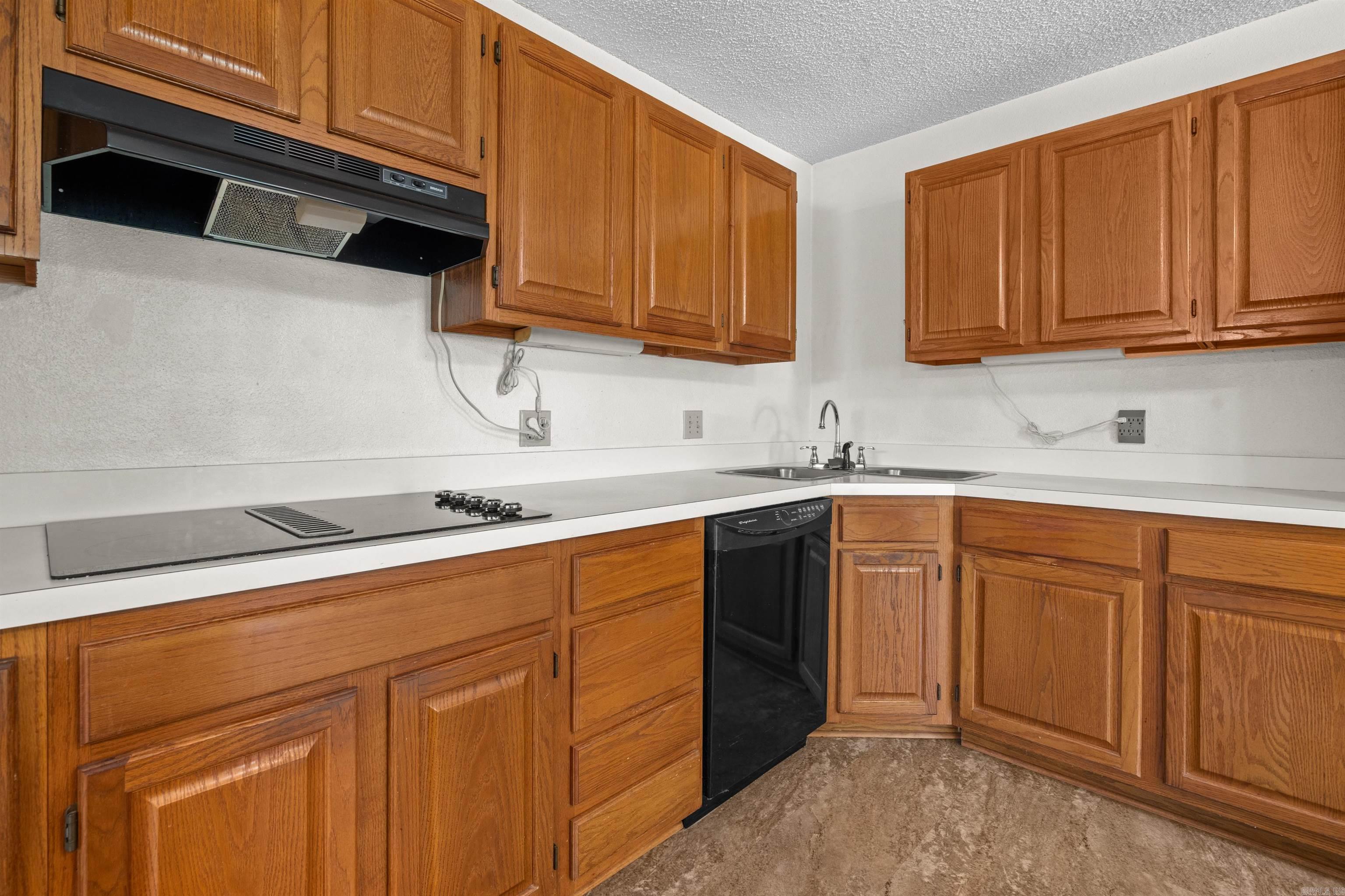 437 Copperhead Drive
