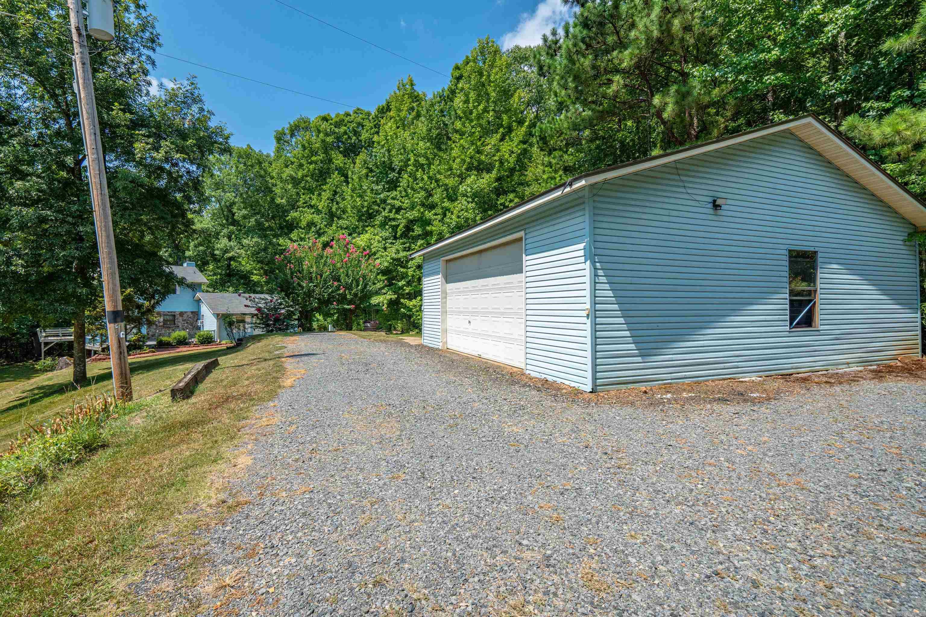 437 Copperhead Drive
