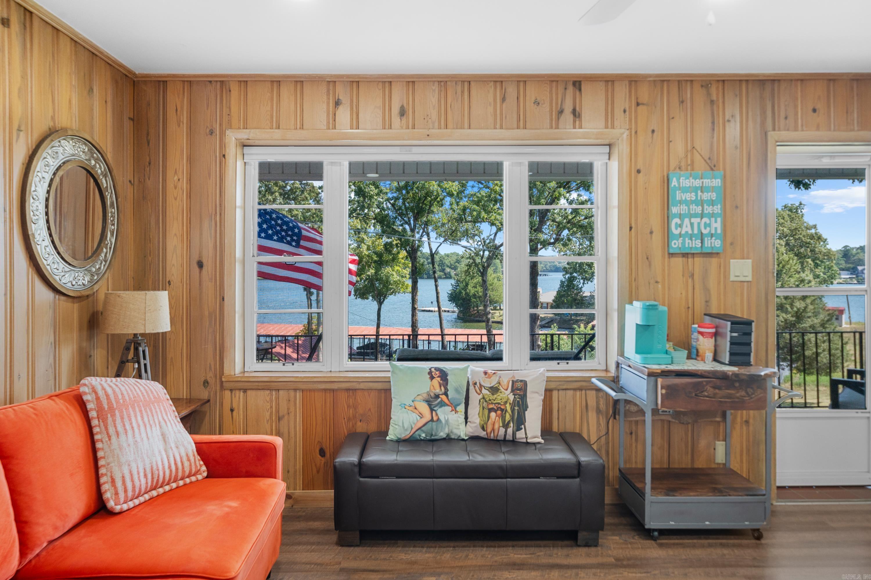 210 Aberina Unit: F29