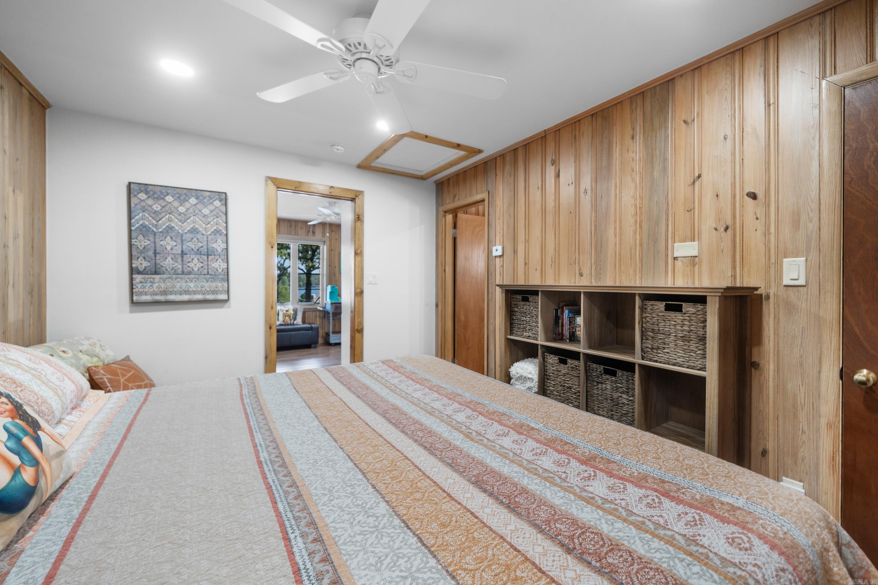210 Aberina Unit: F29