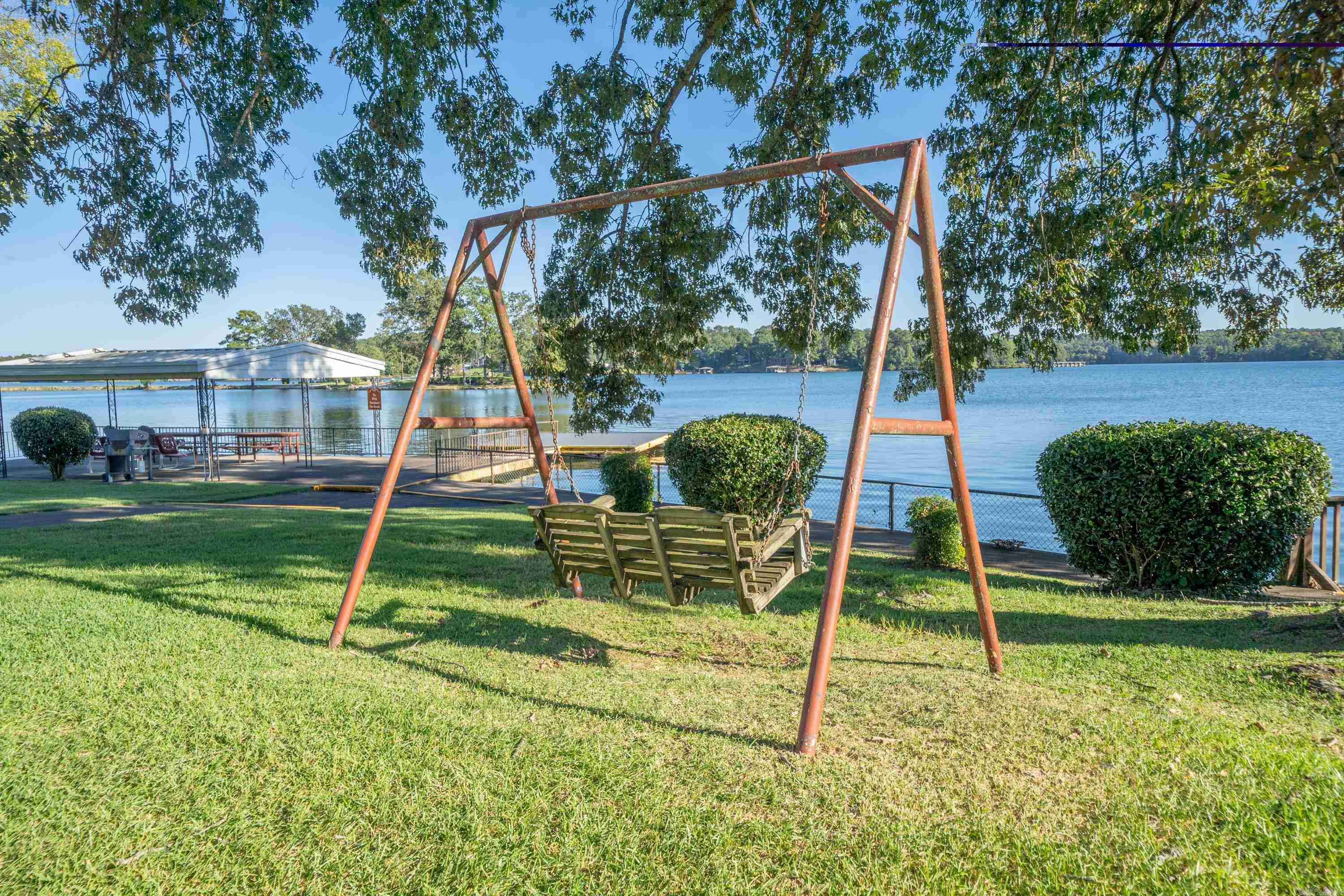 210 Aberina Unit: F29