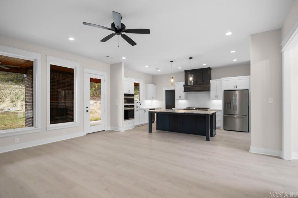 4228 Hampton Dr