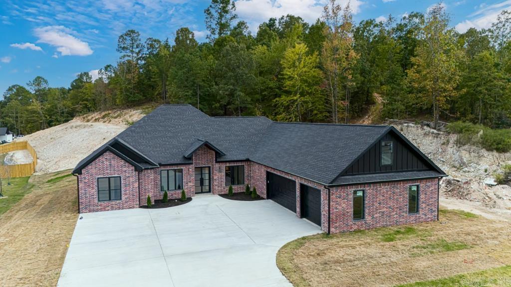 4228 Hampton Dr