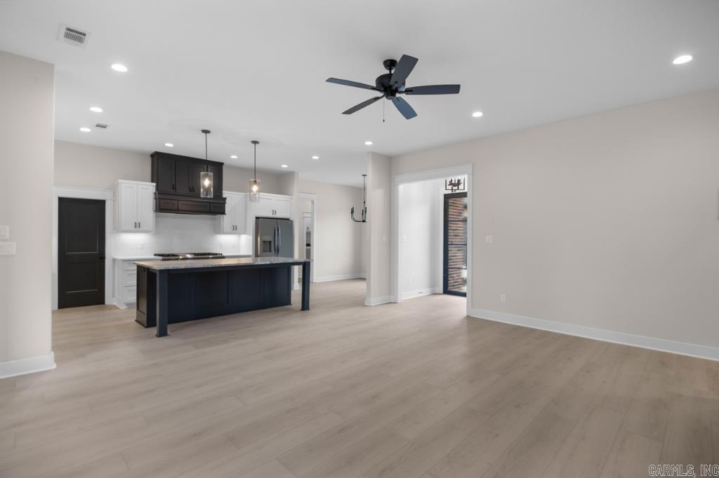 4228 Hampton Dr