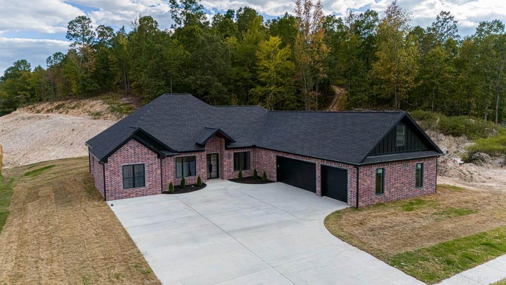 4228 Hampton Dr
