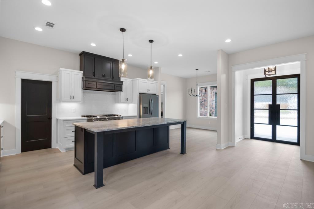 4228 Hampton Dr