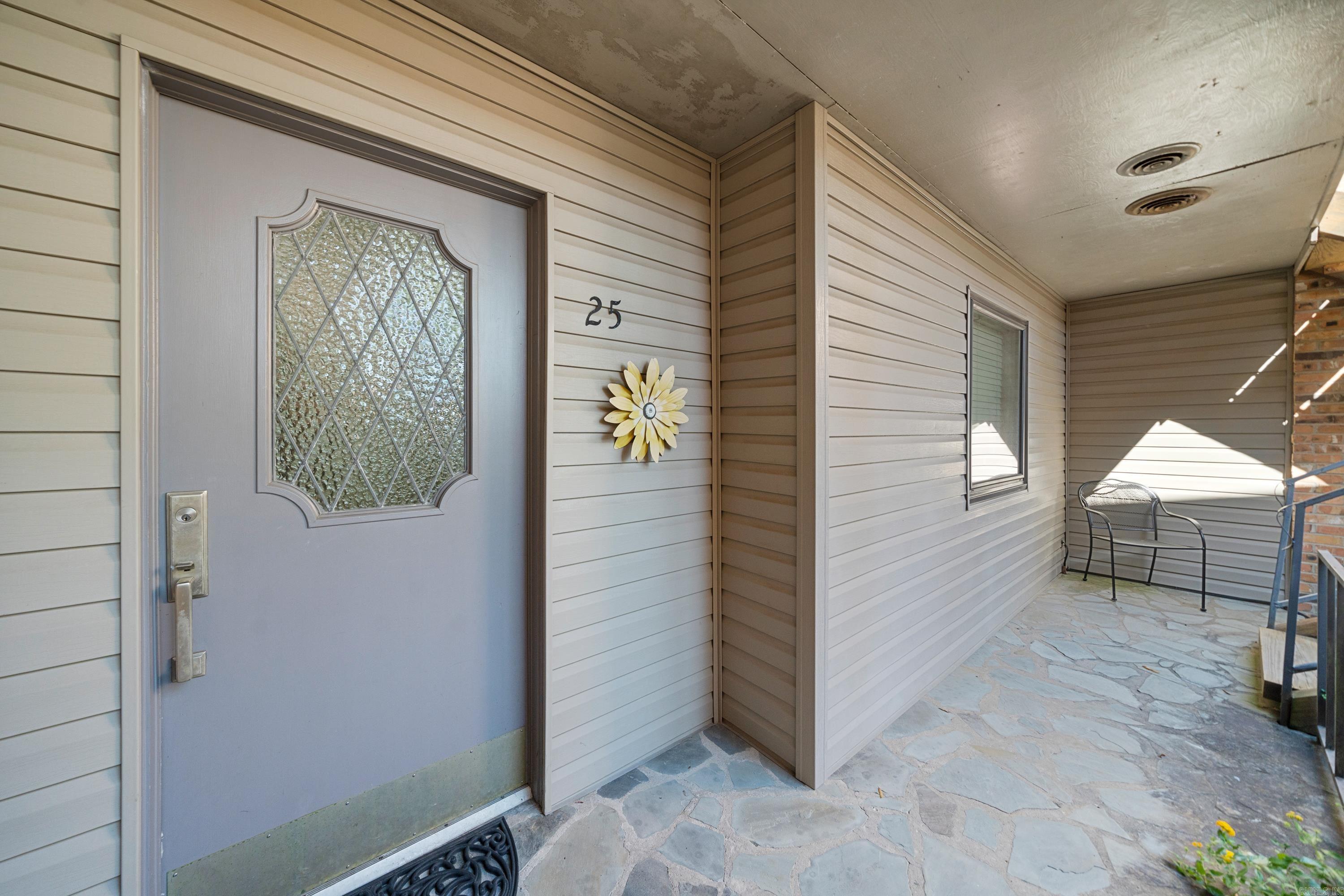 1201 Lakeshore Unit: 25