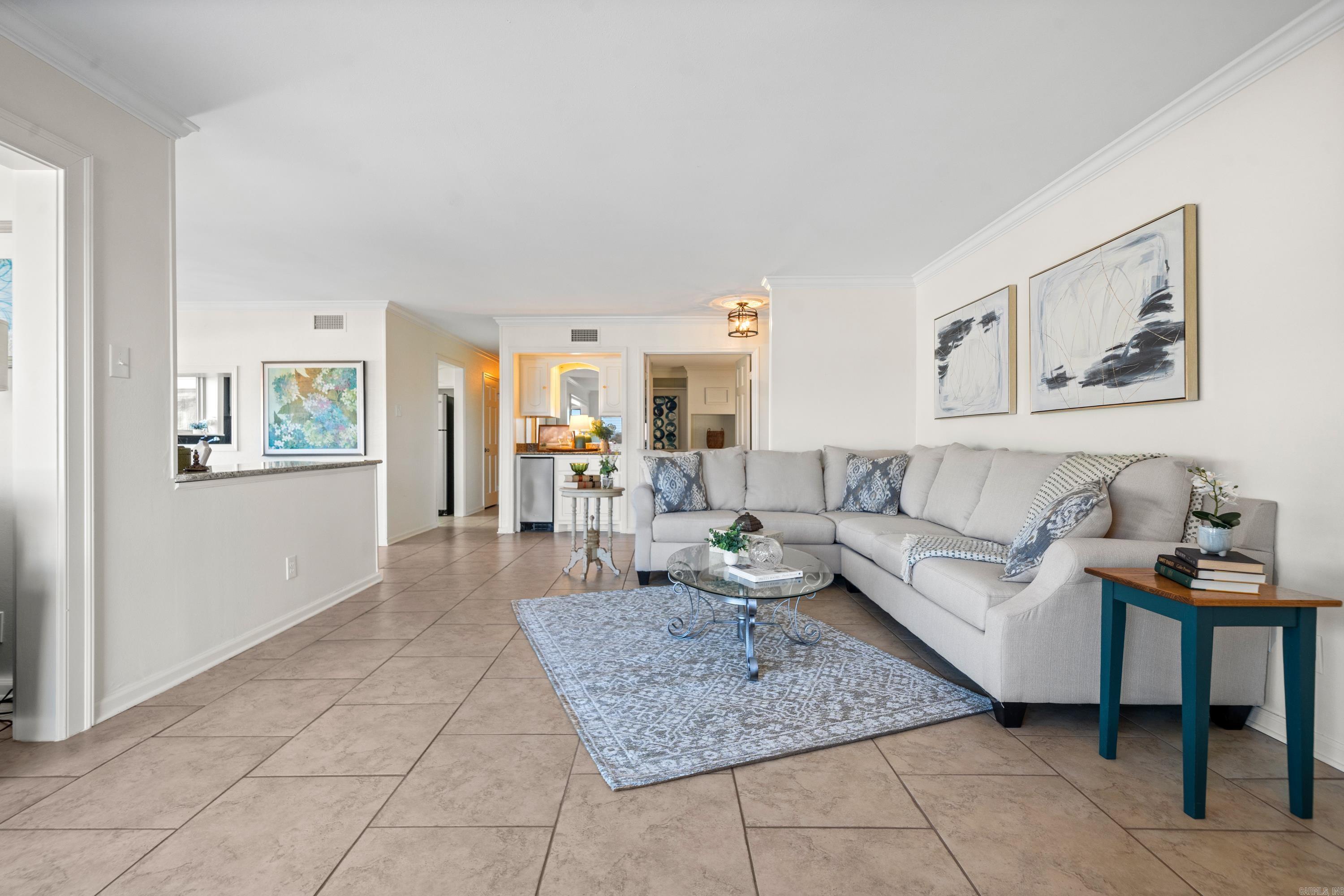 1201 Lakeshore Unit: 25