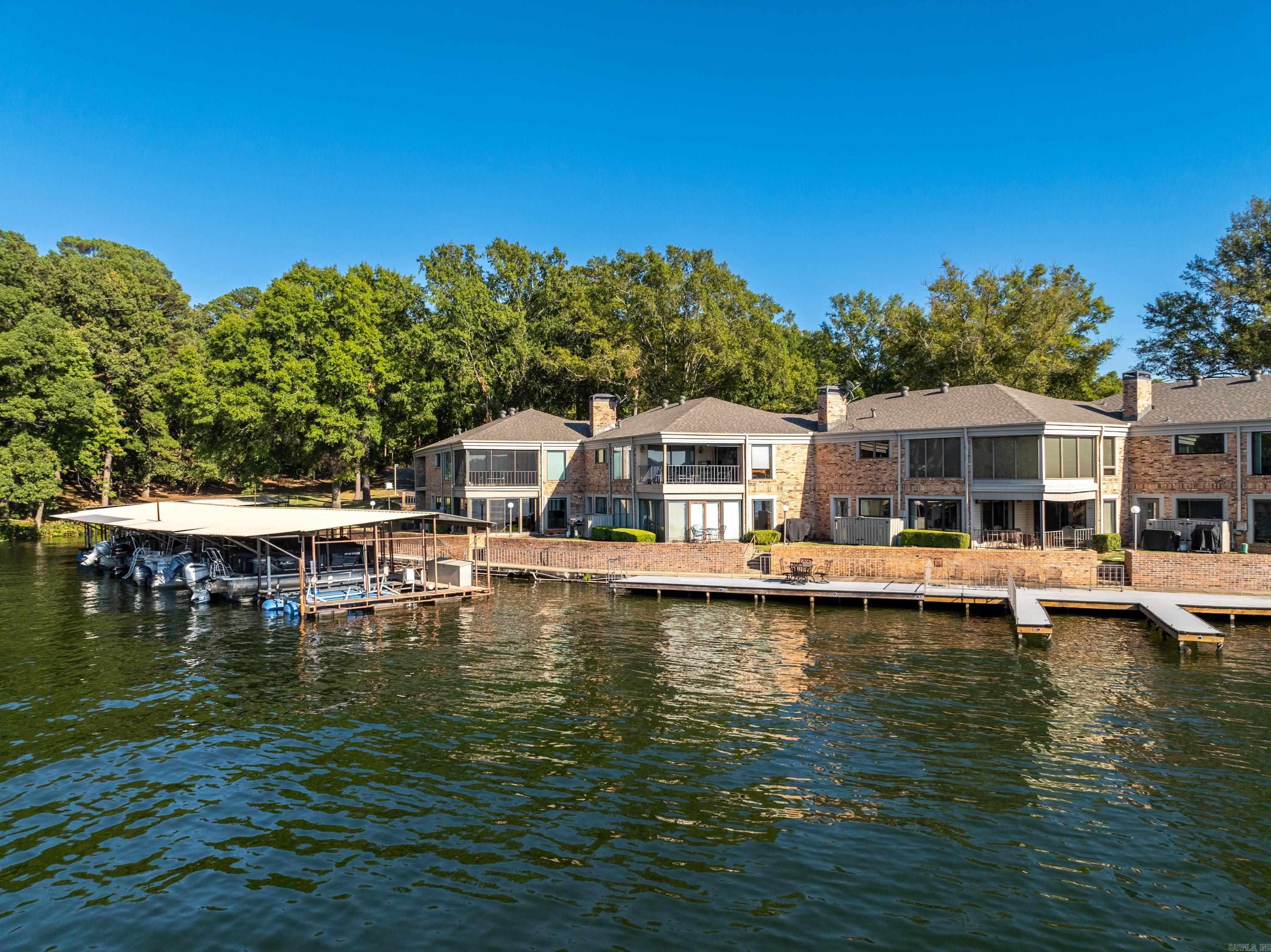1201 Lakeshore Unit: 25