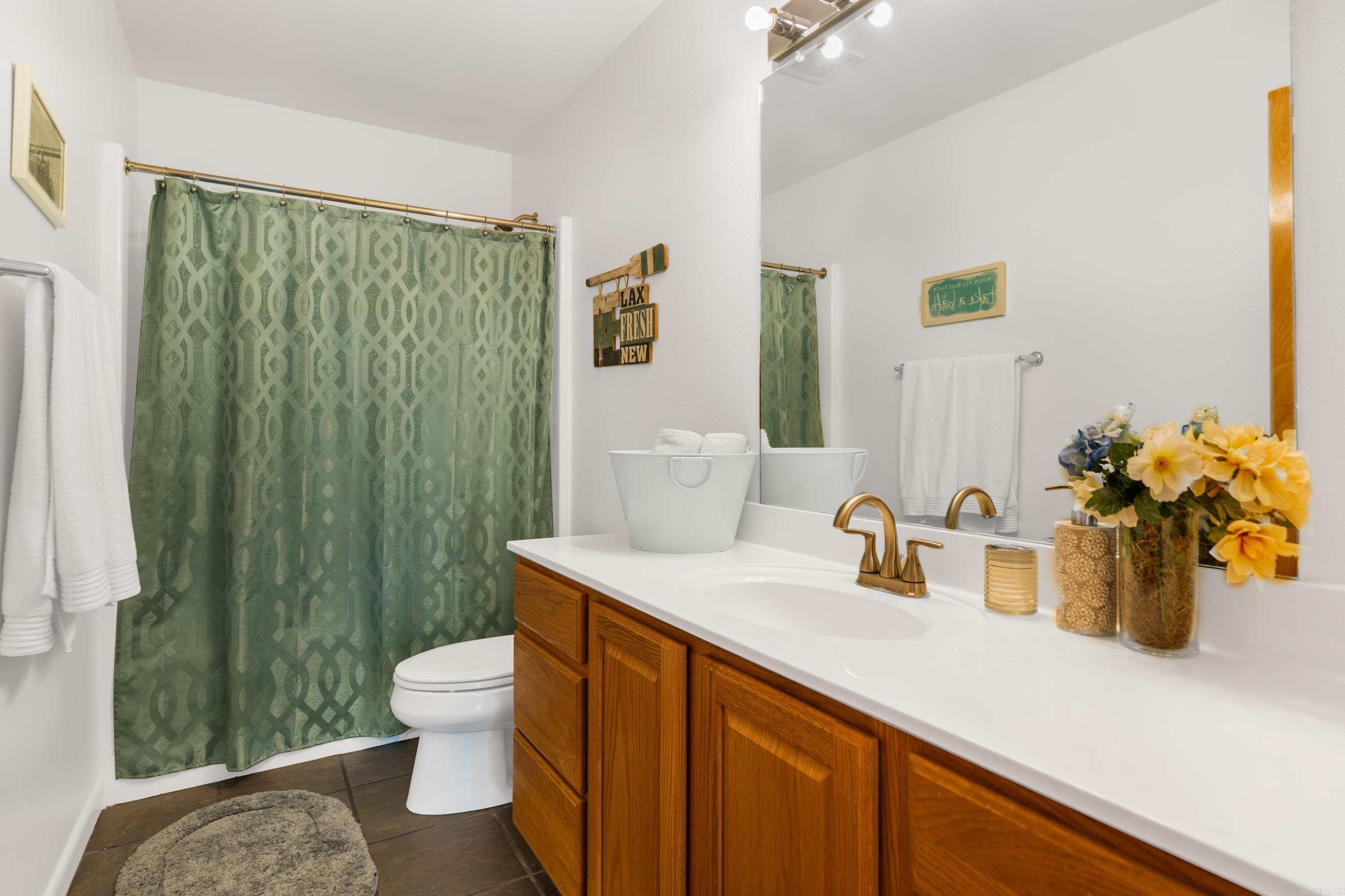 5371 Central Unit: 2C