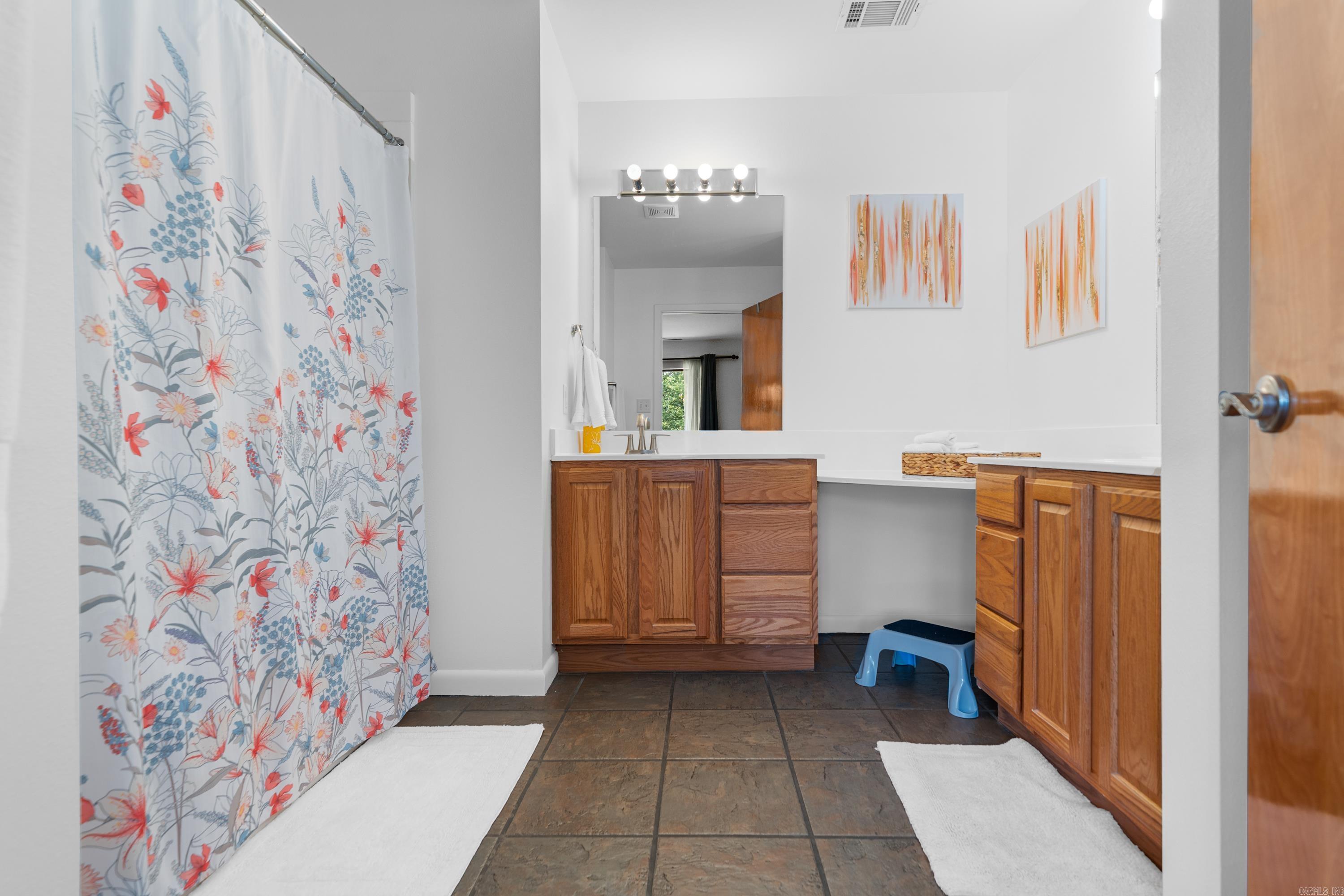 5371 Central Unit: 2C