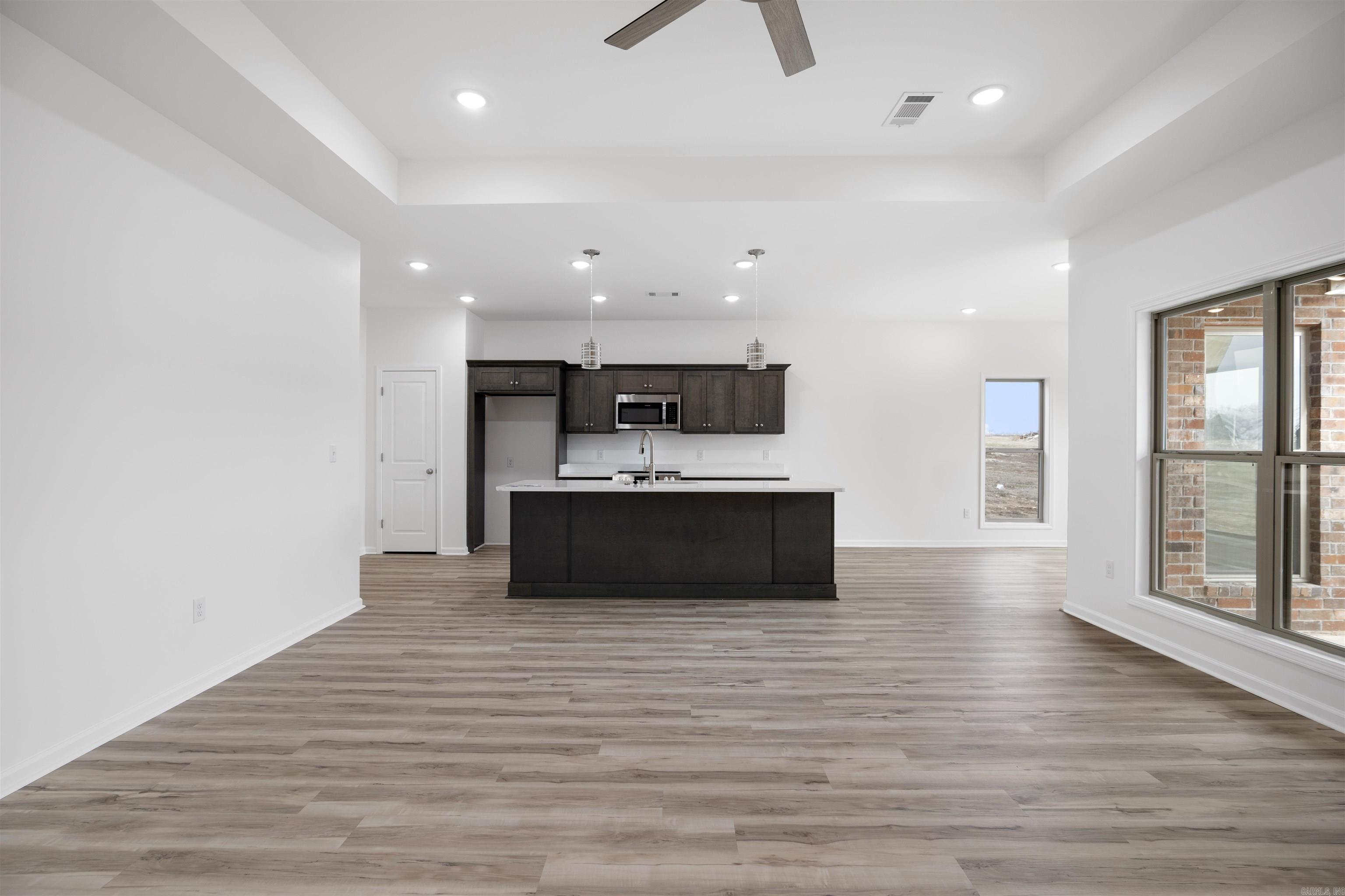 1808 N Oak