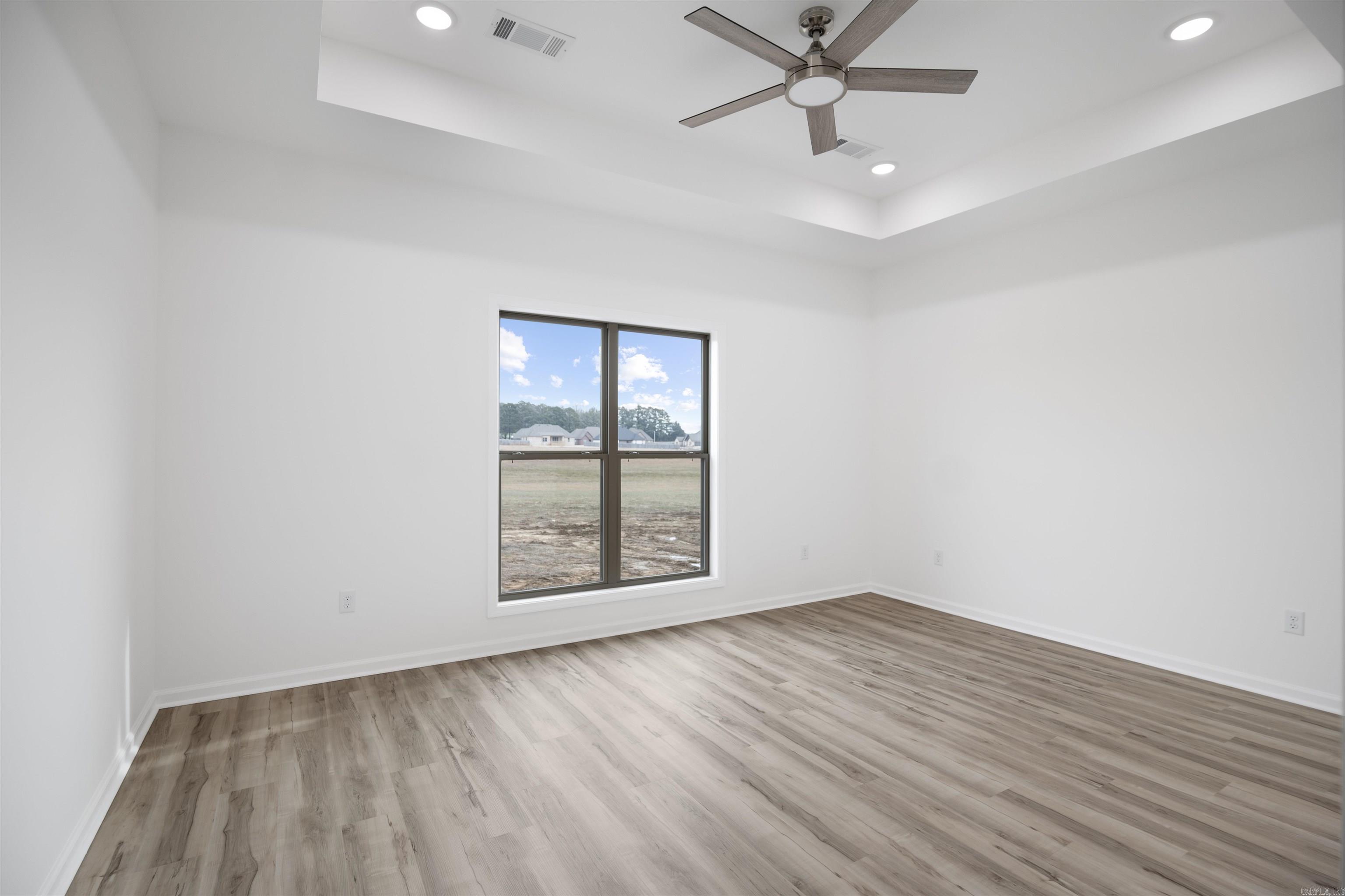 1808 N Oak