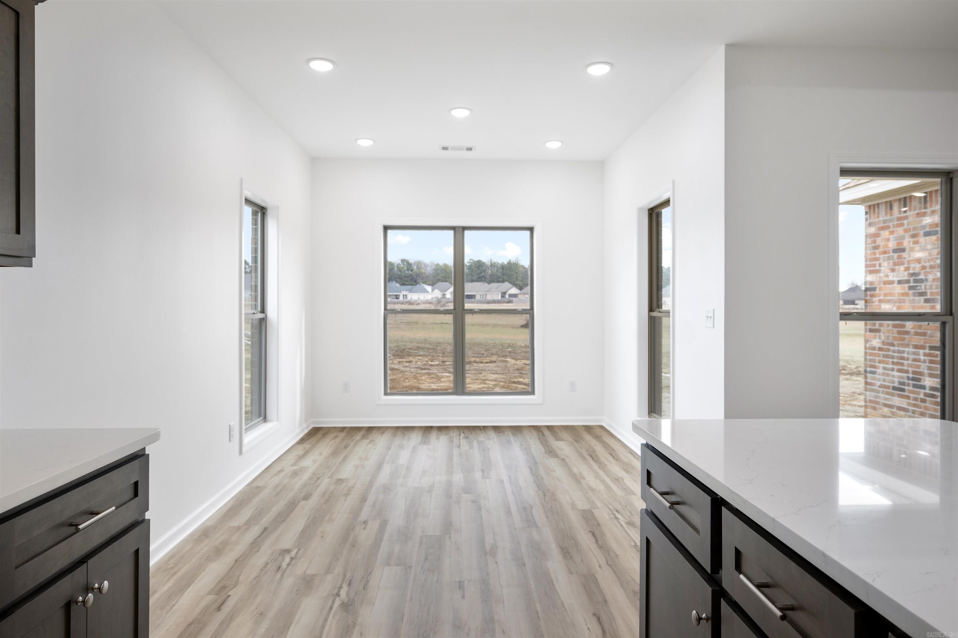 1808 N Oak