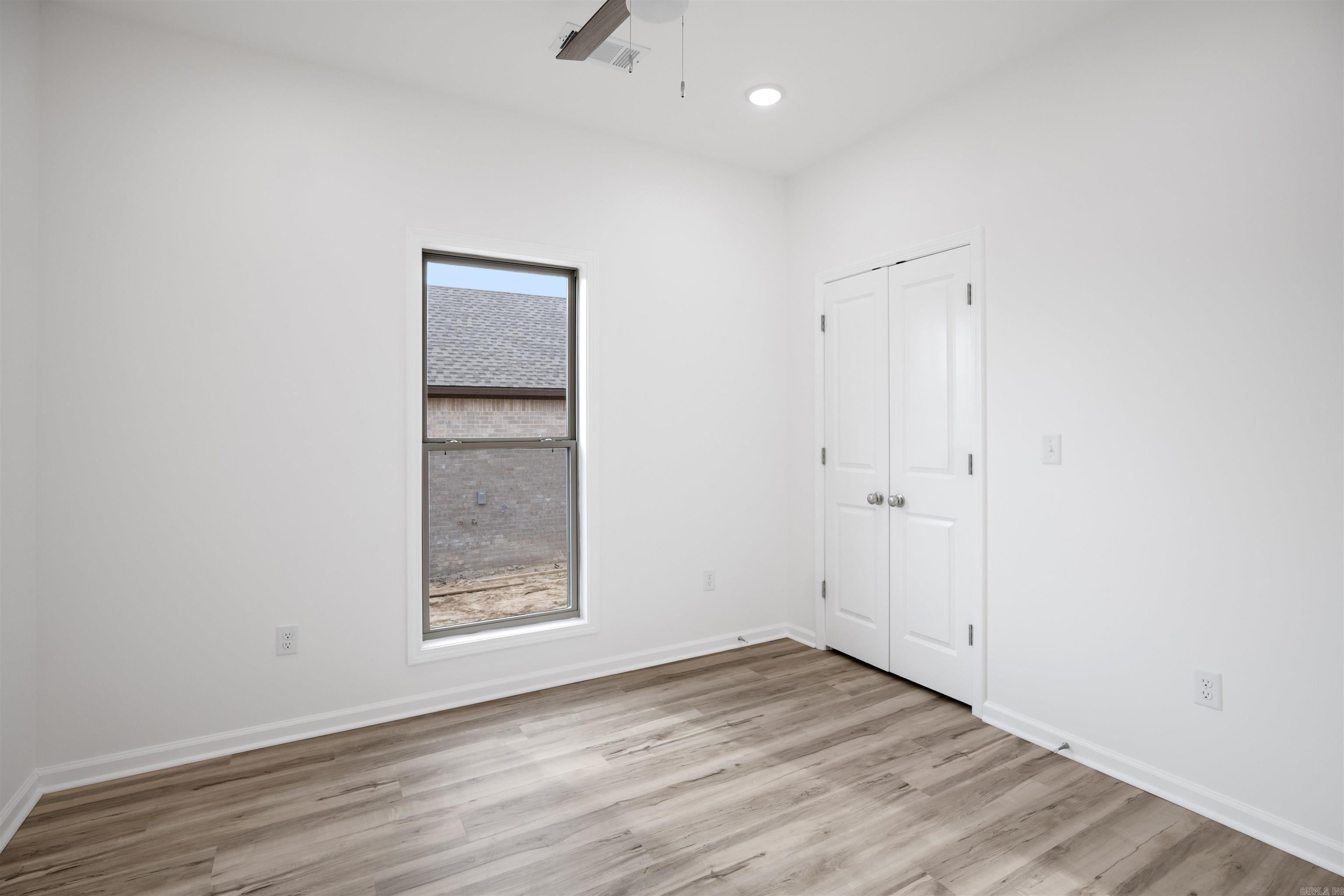 1808 N Oak