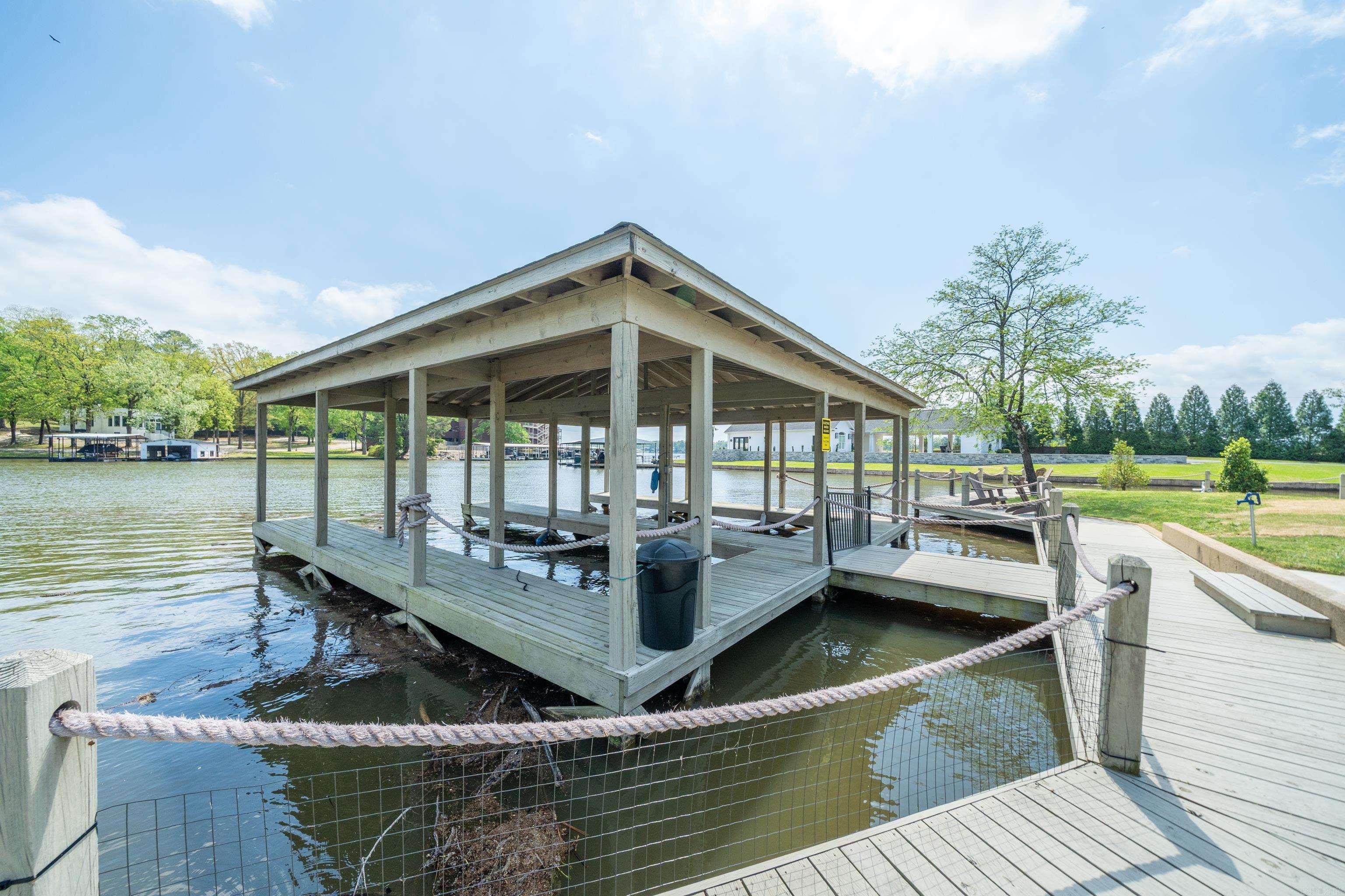 2341 Higdon Ferry