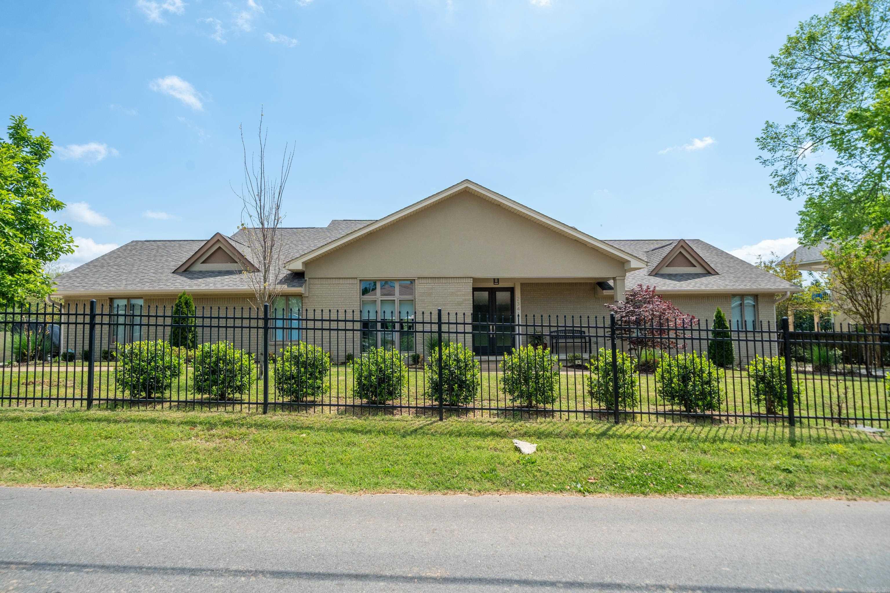 2341 Higdon Ferry