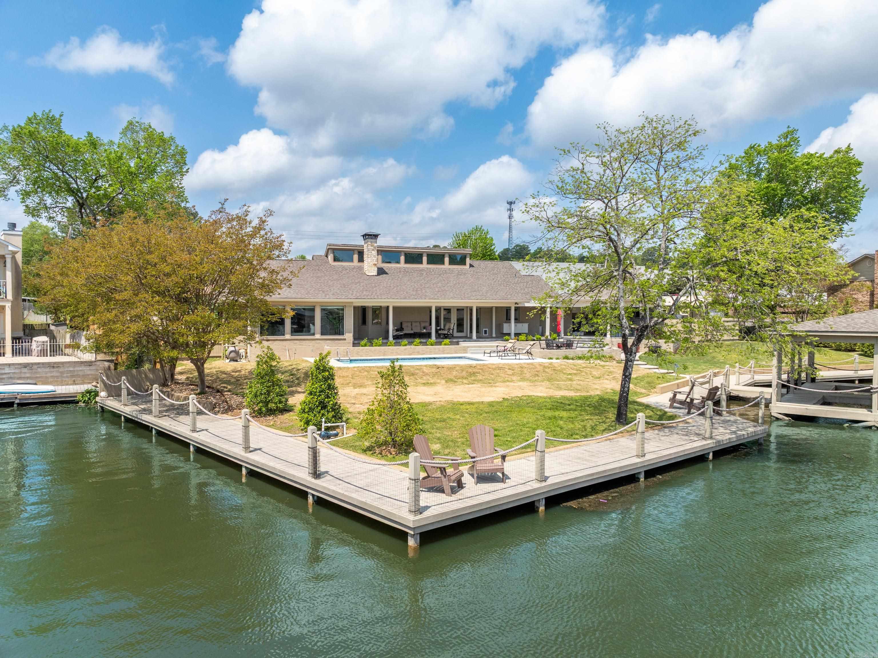 2341 Higdon Ferry