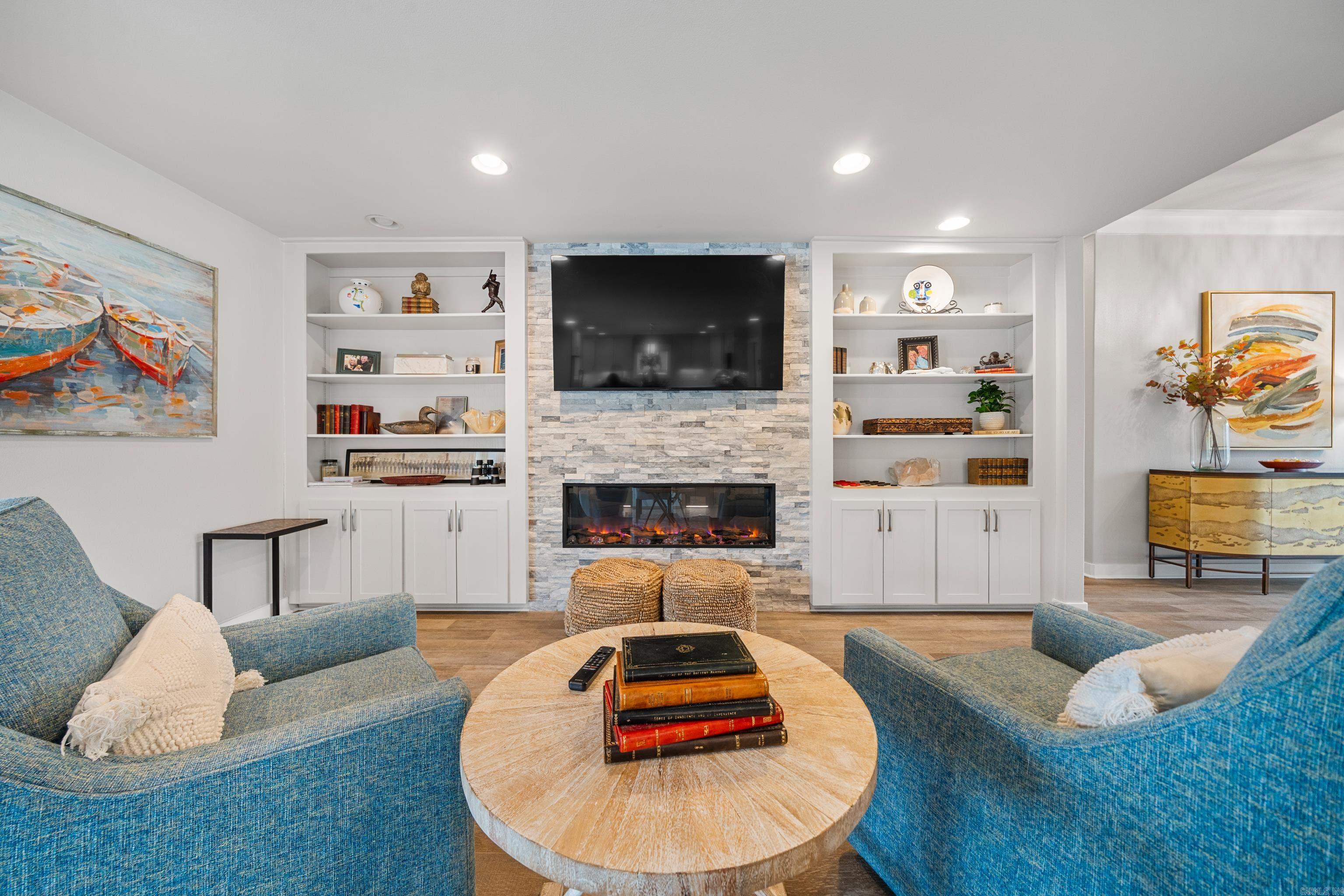 2341 Higdon Ferry
