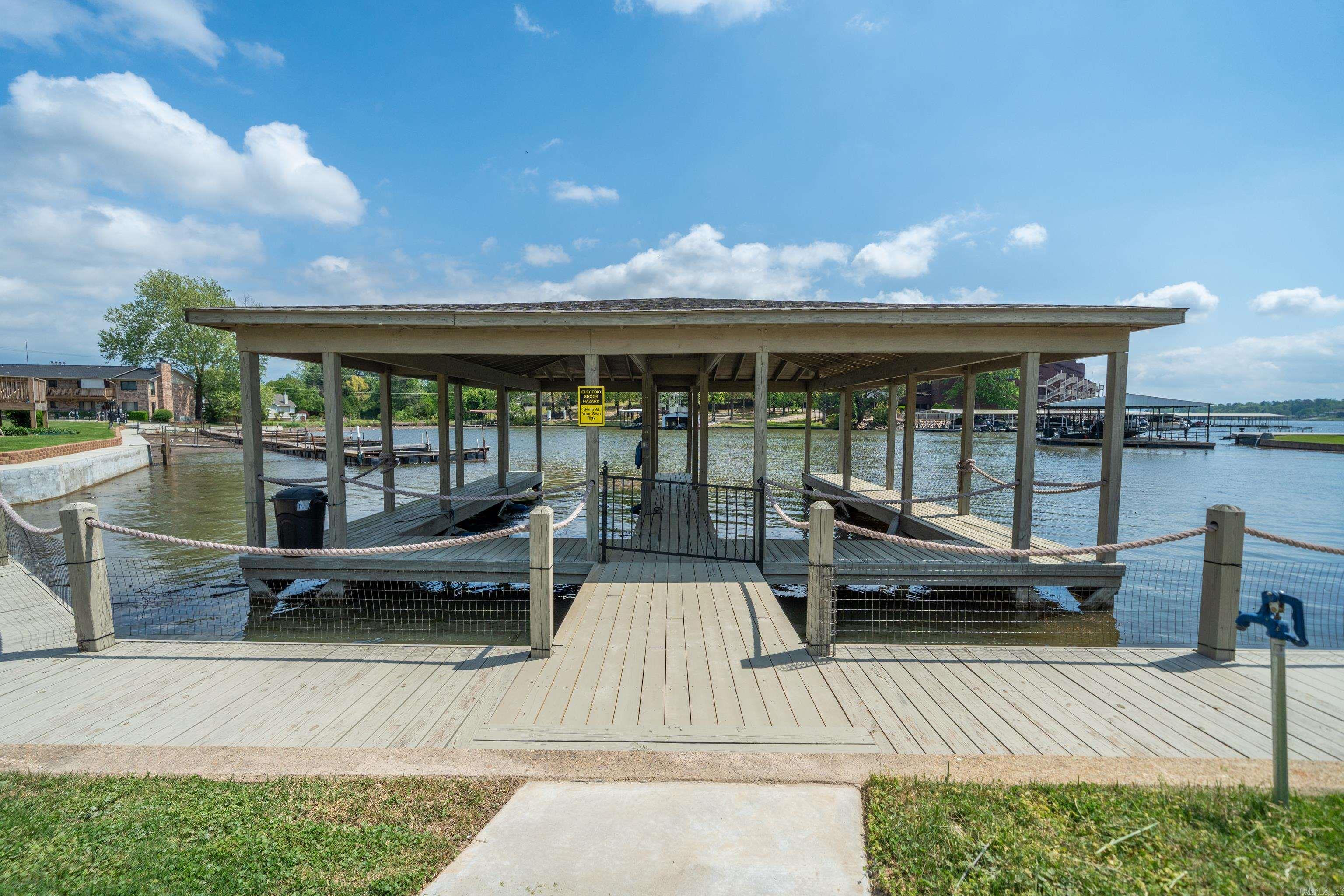 2341 Higdon Ferry