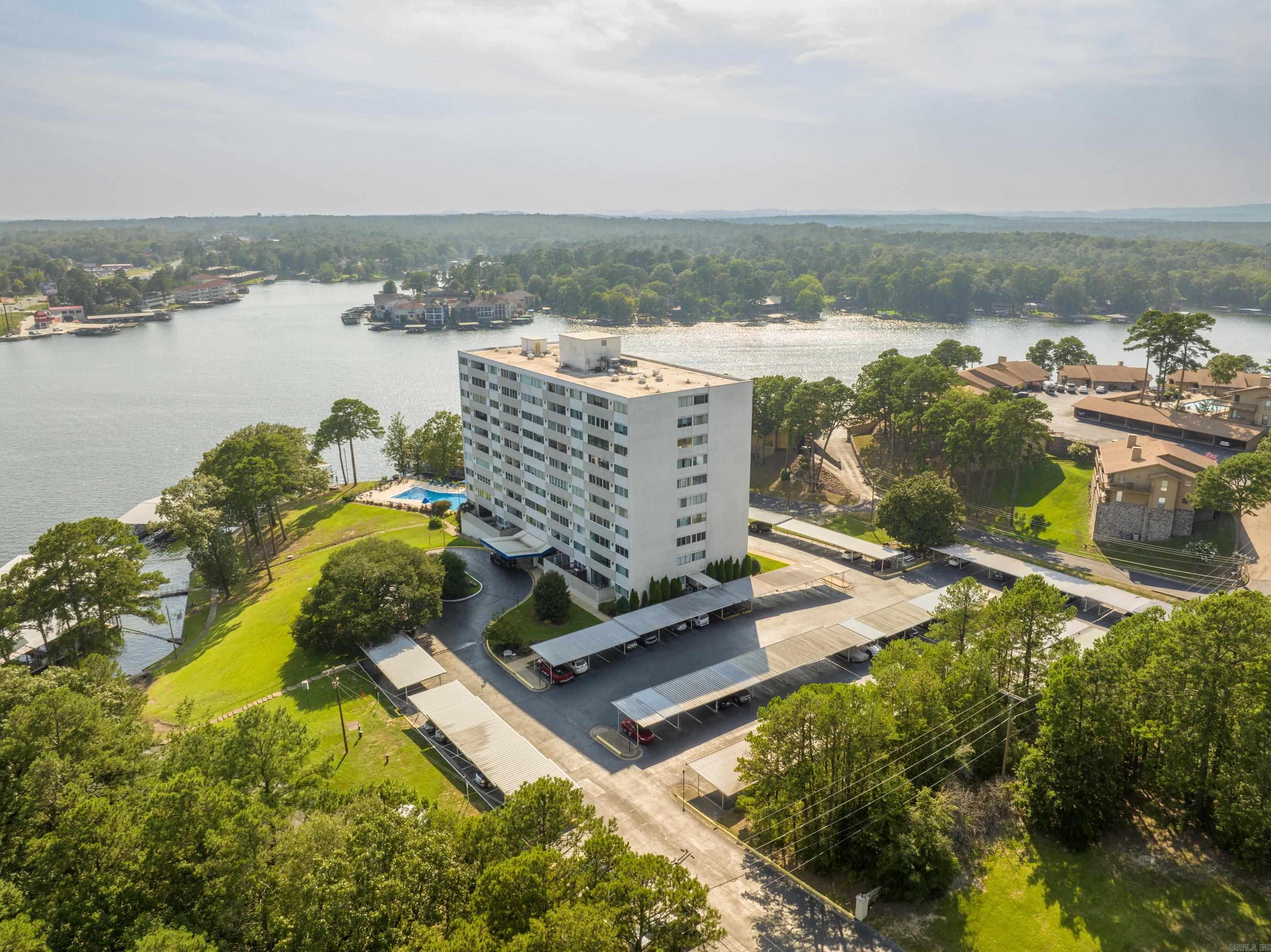740 Weston Road Unit: 102
