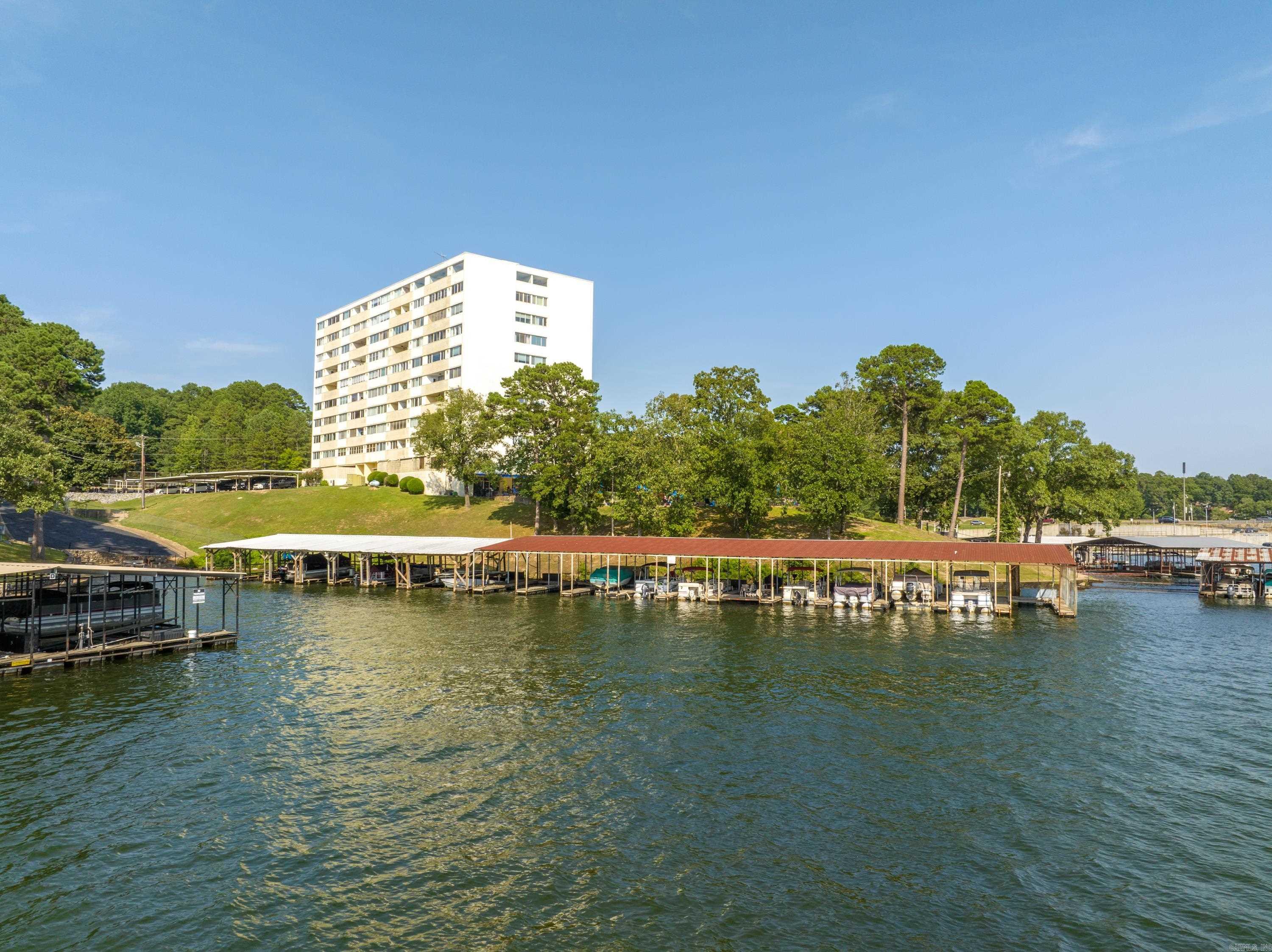 740 Weston Road Unit: 102
