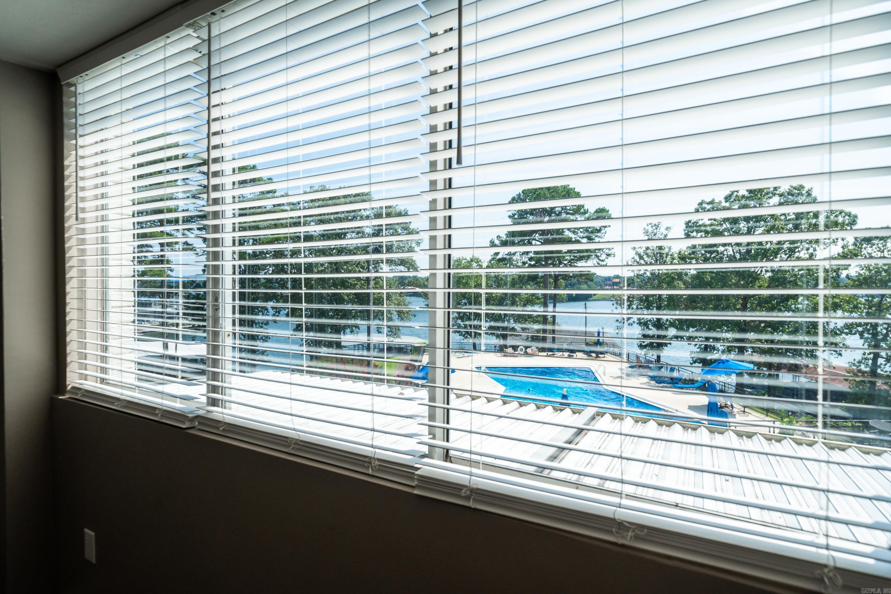 740 Weston Road Unit: 102
