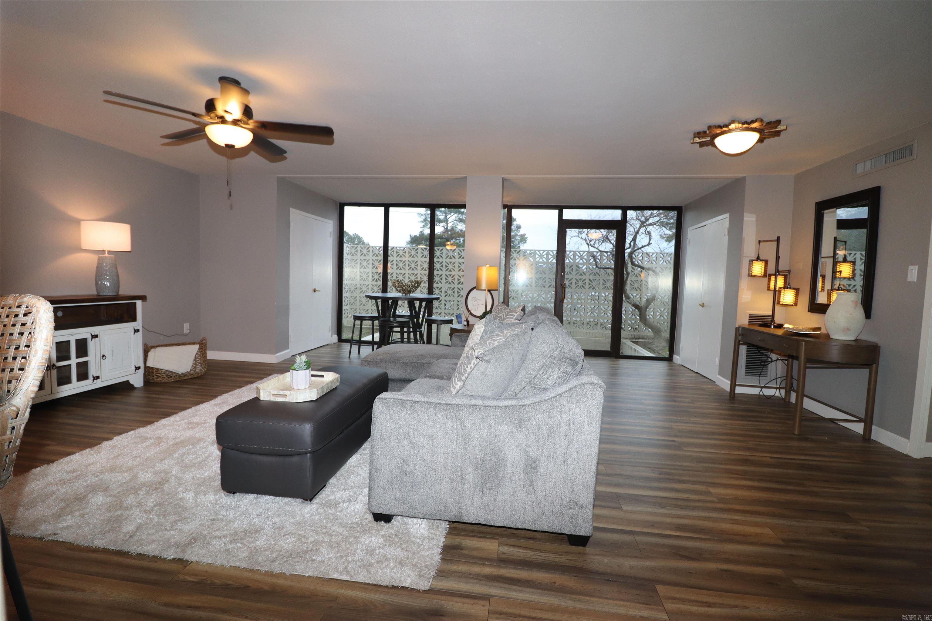 740 Weston Road Unit: 102