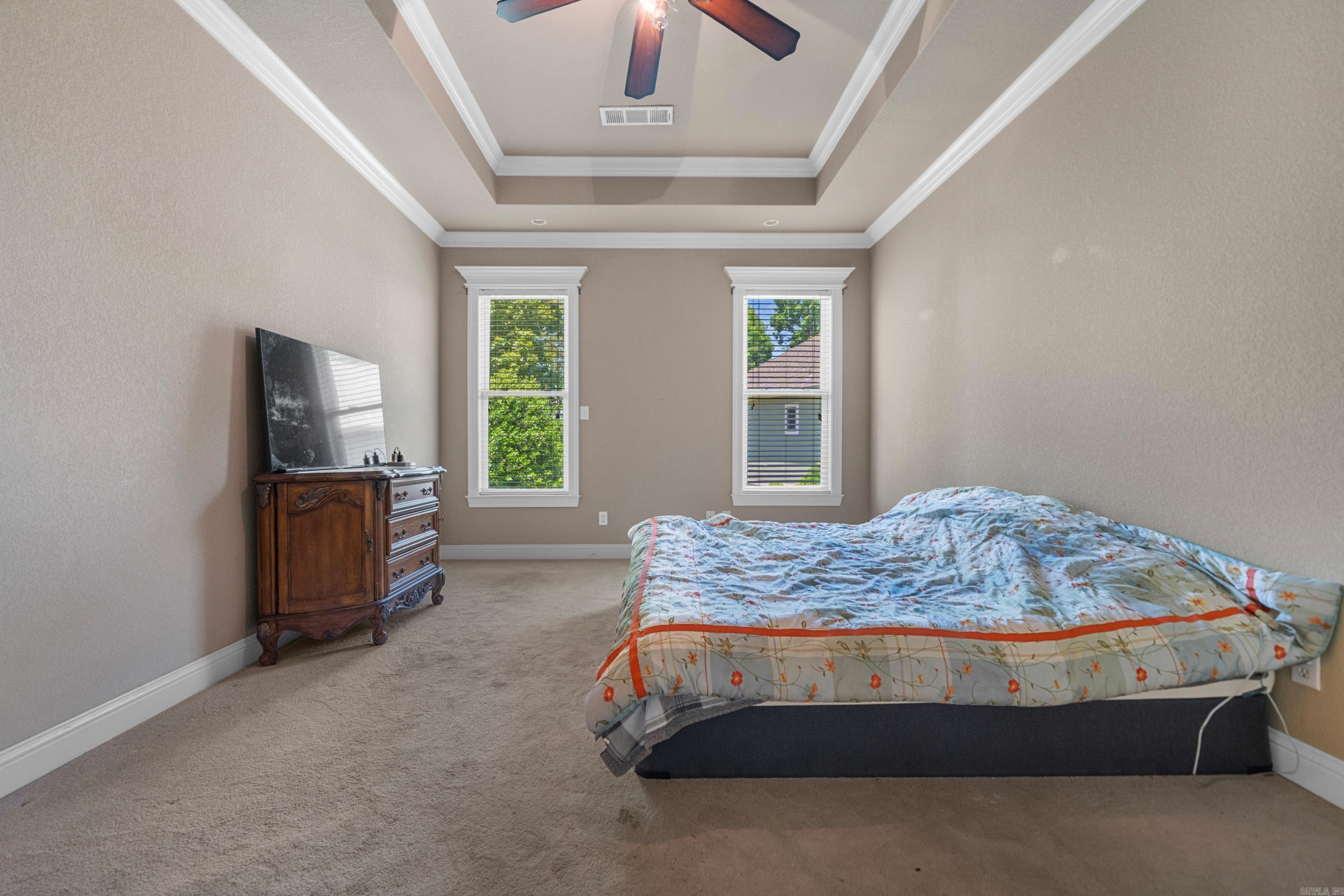 124 Garden View