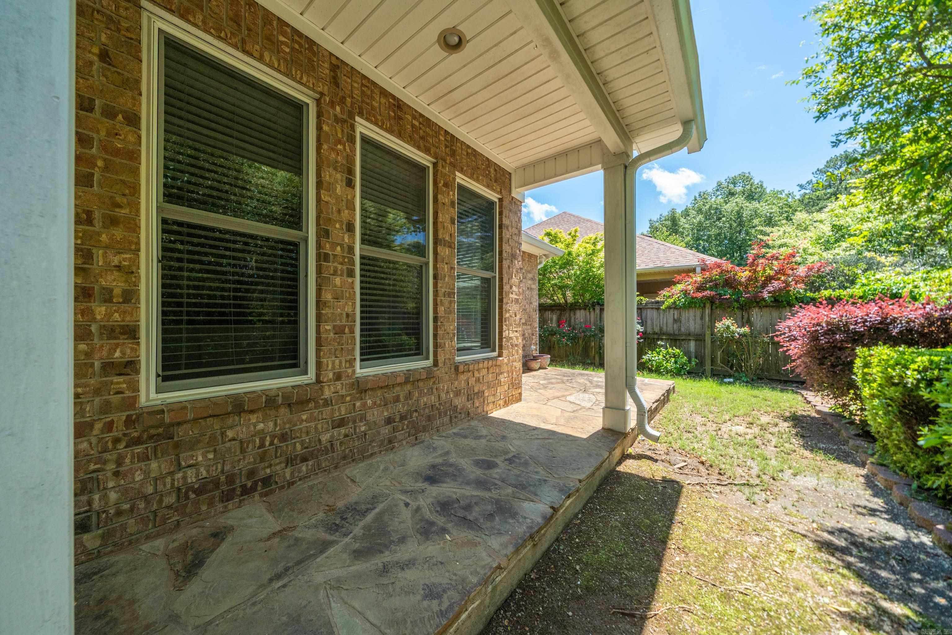 124 Garden View