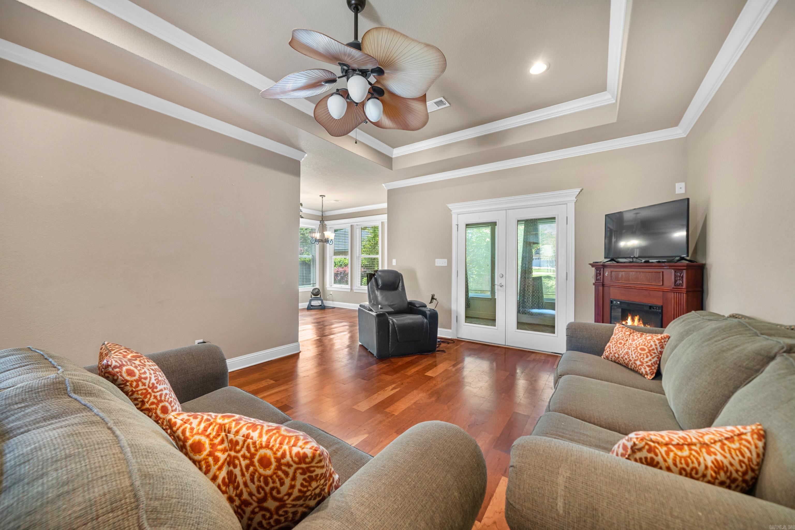 124 Garden View