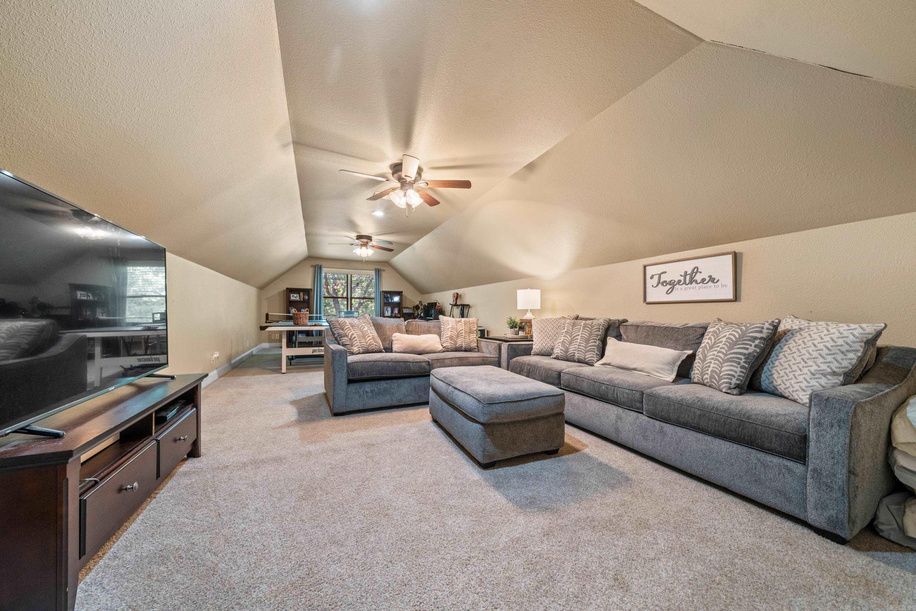490 Quail Ridge