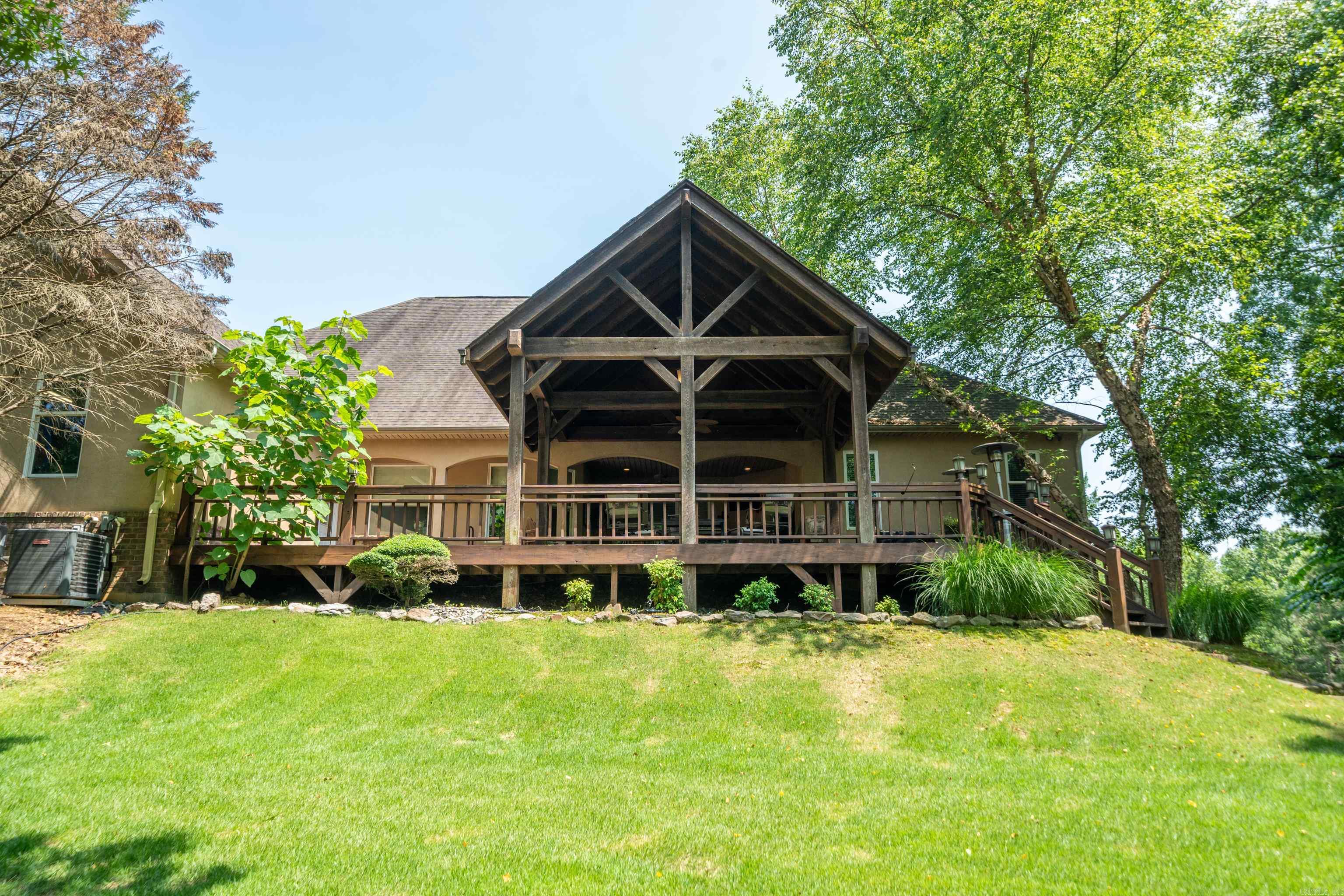 490 Quail Ridge