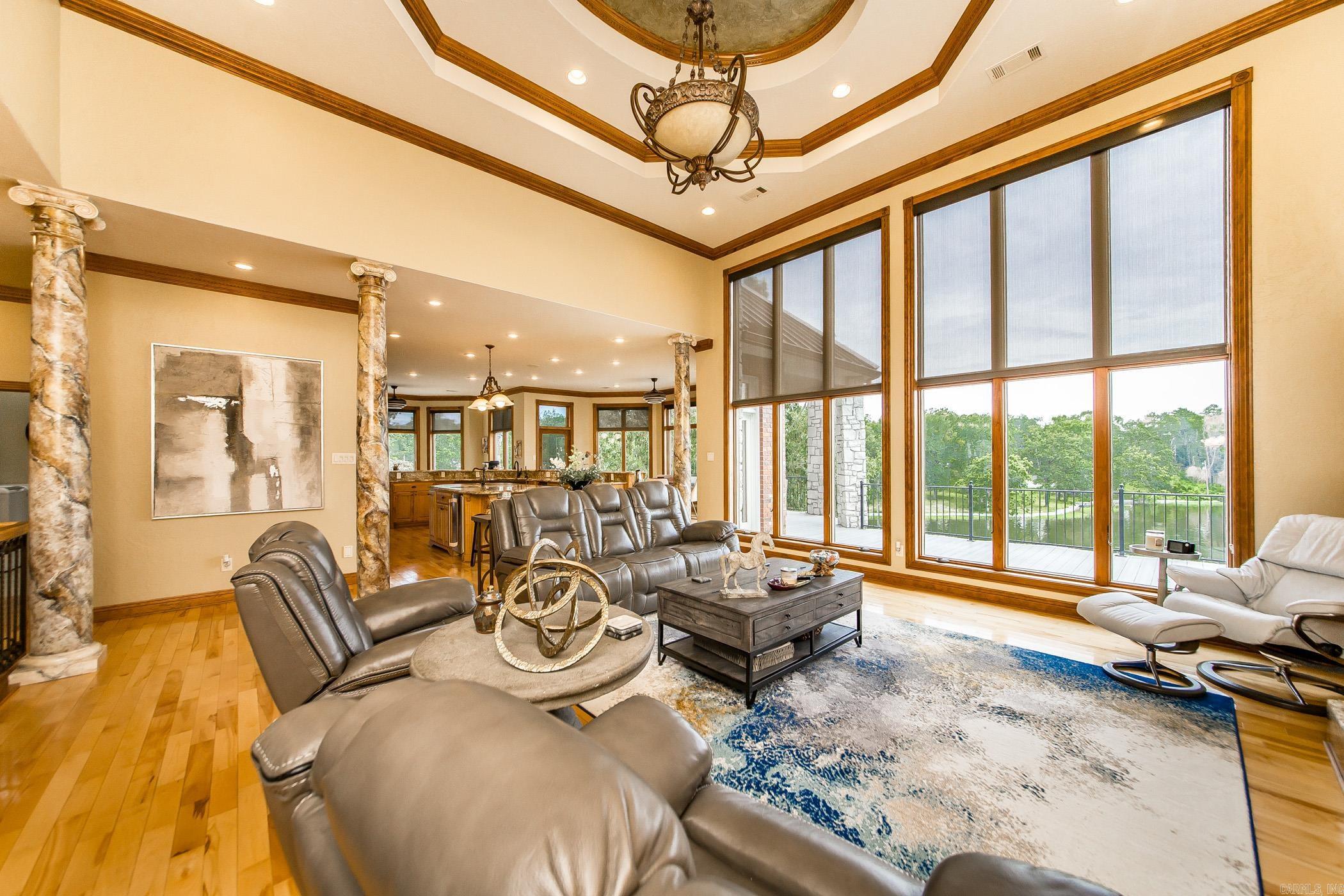 81 Stonegate Terrace