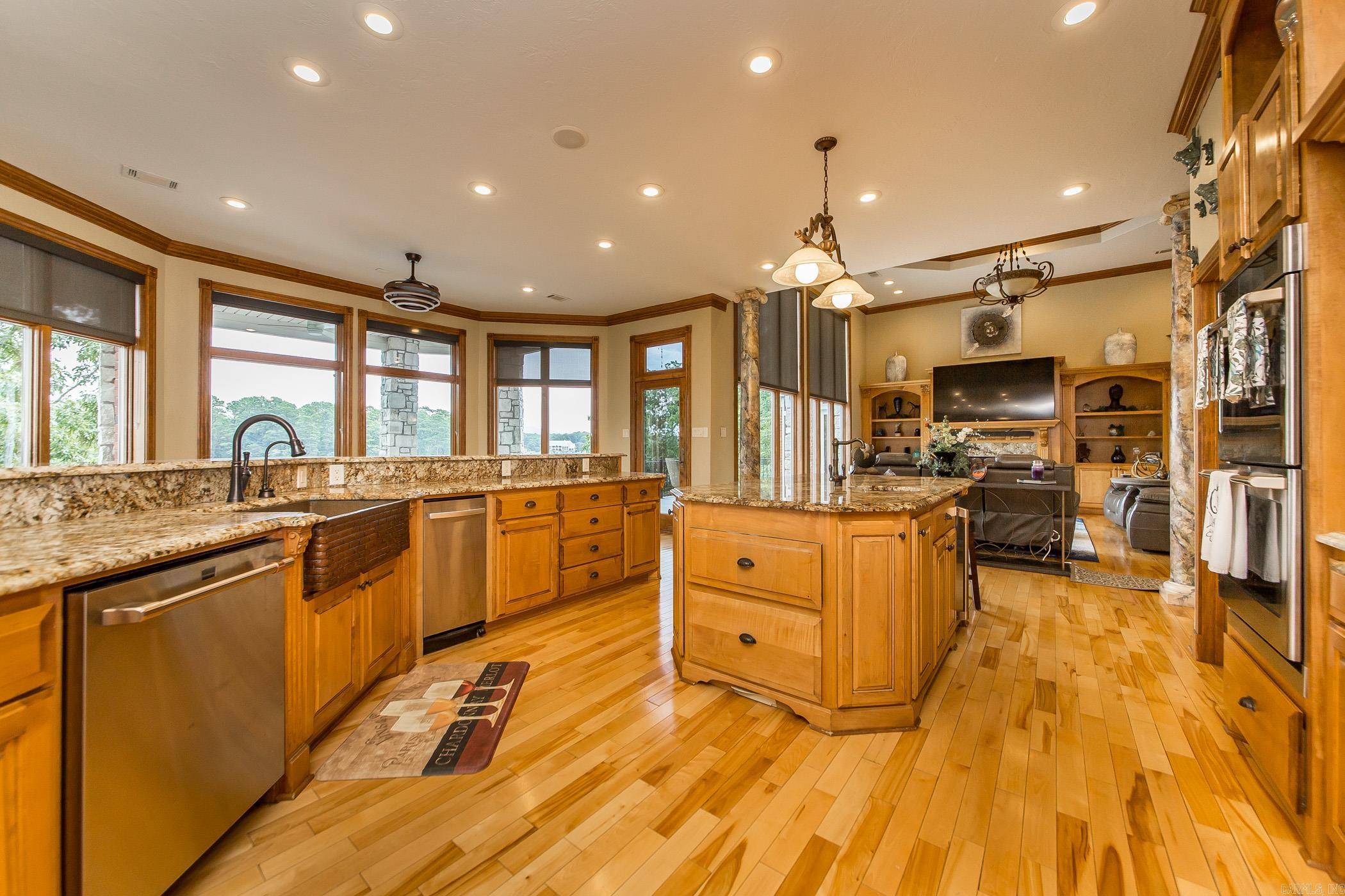 81 Stonegate Terrace