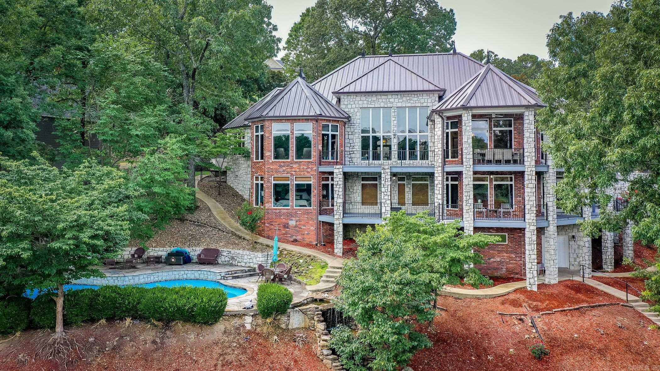 81 Stonegate Terrace