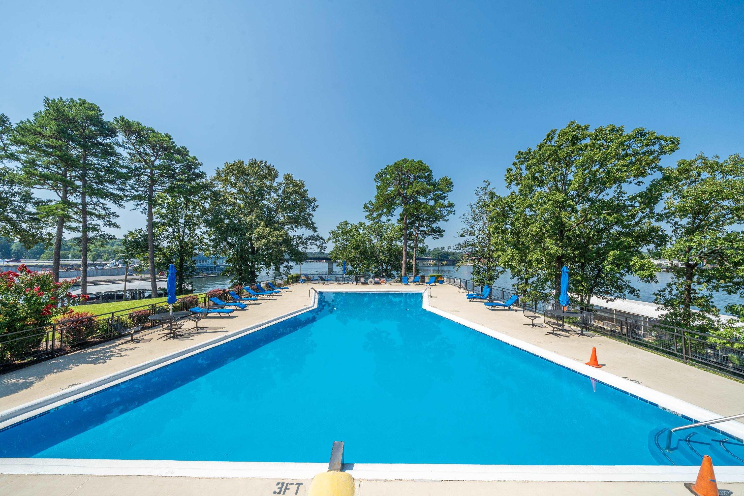 740 Weston Road Unit: 311