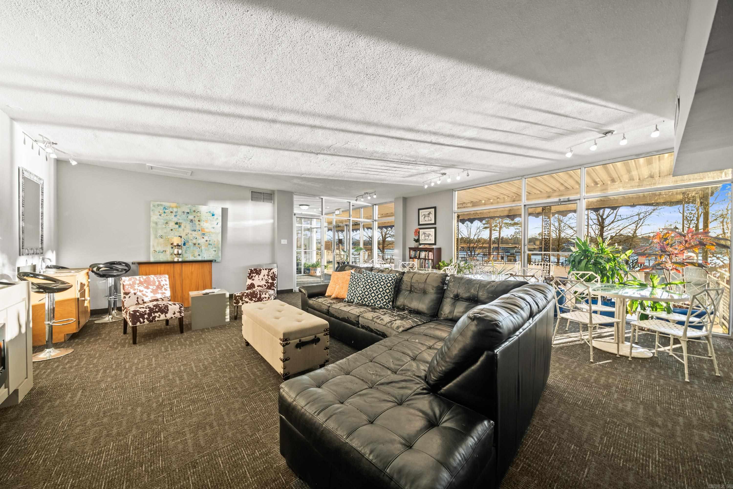 740 Weston Road Unit: 311