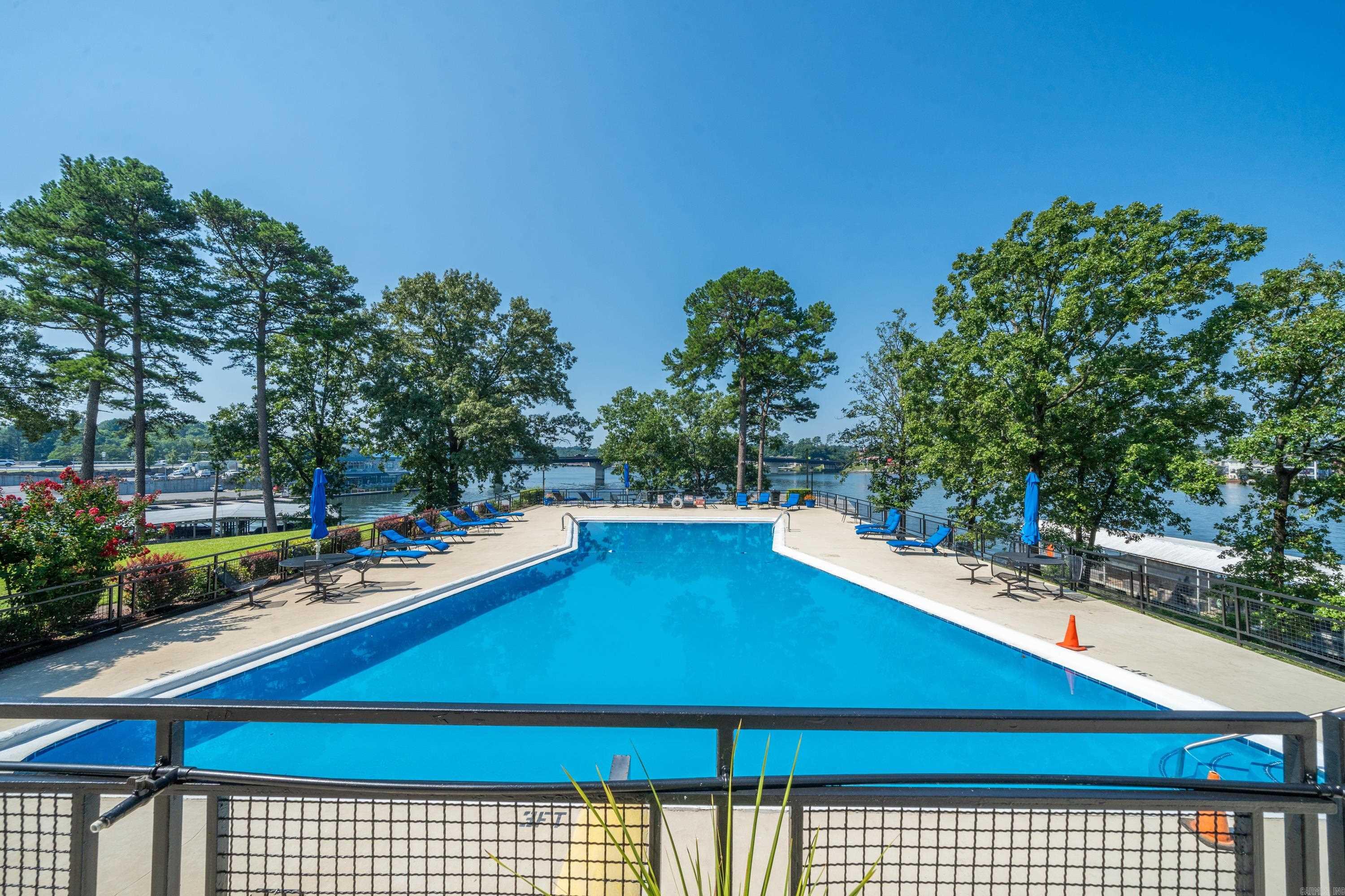 740 Weston Road Unit: 311