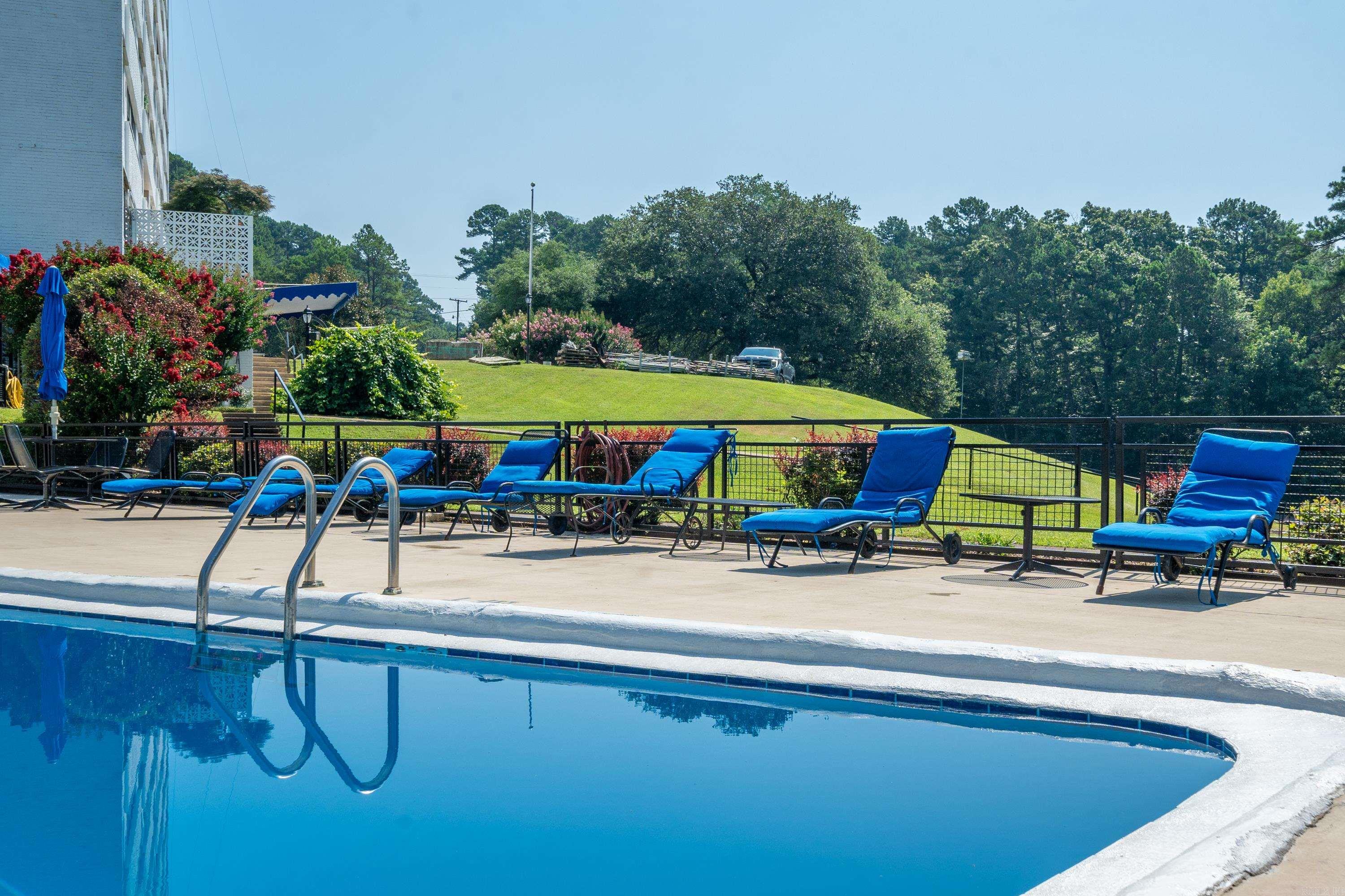 740 Weston Road Unit: 311