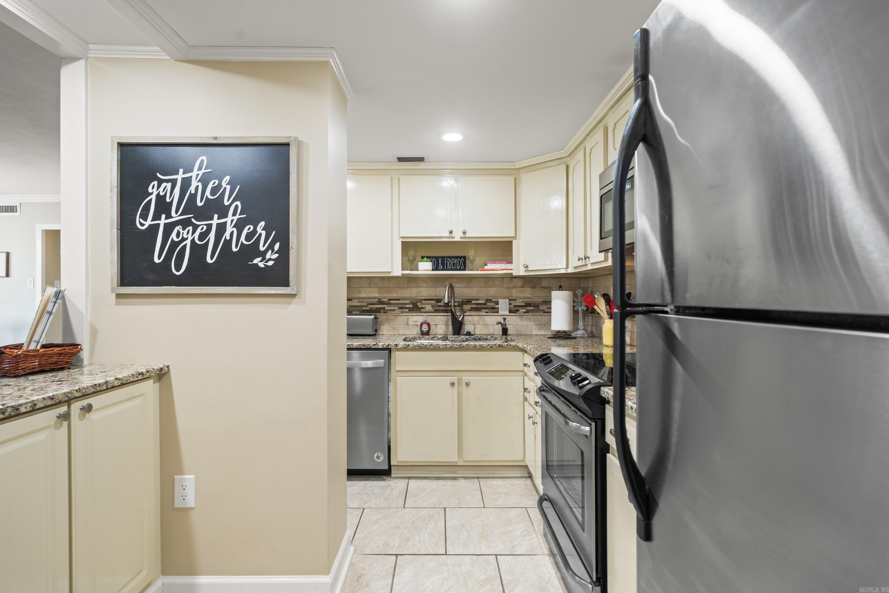 740 Weston Road Unit: 311
