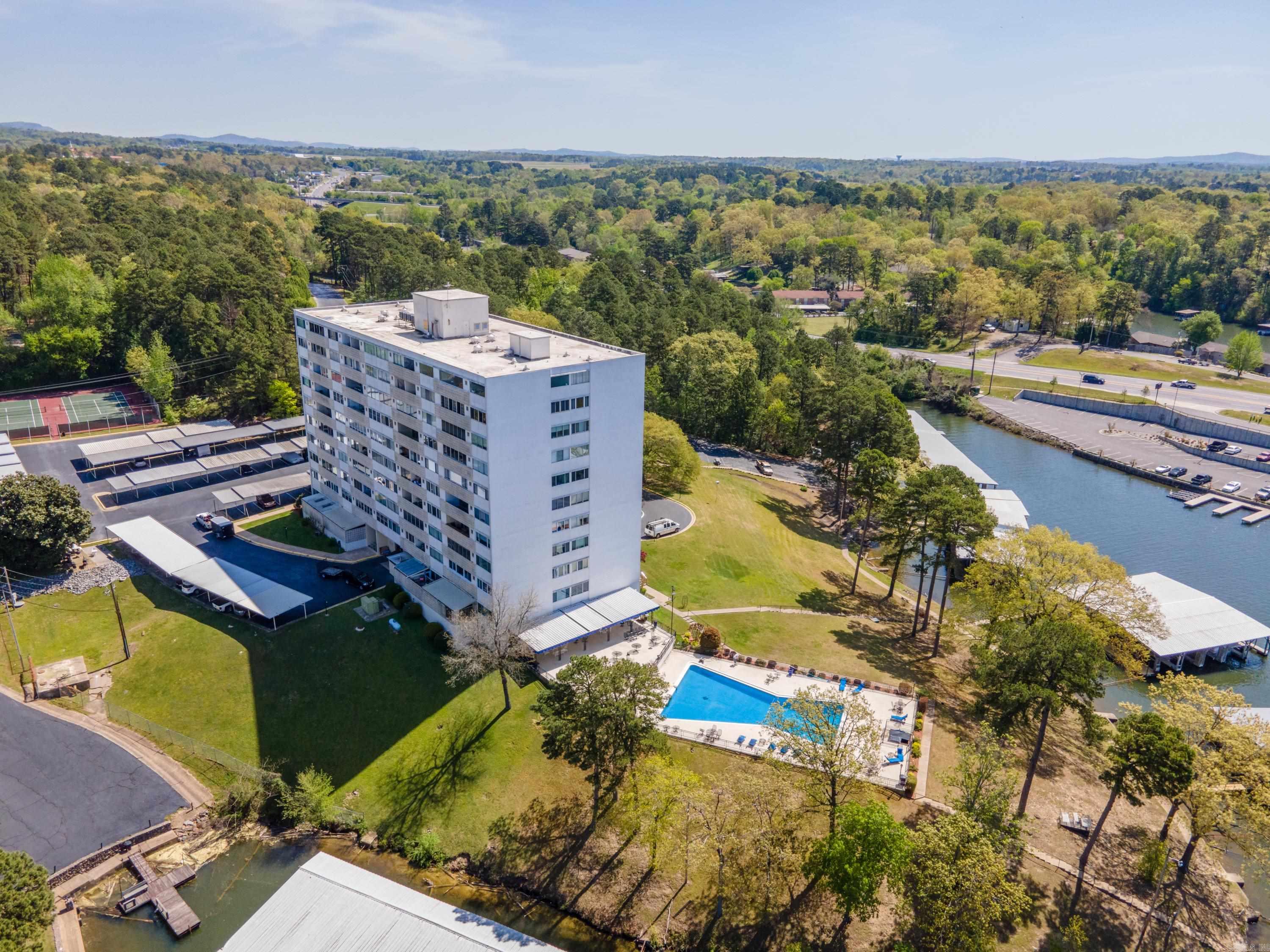 740 Weston Road Unit: 311
