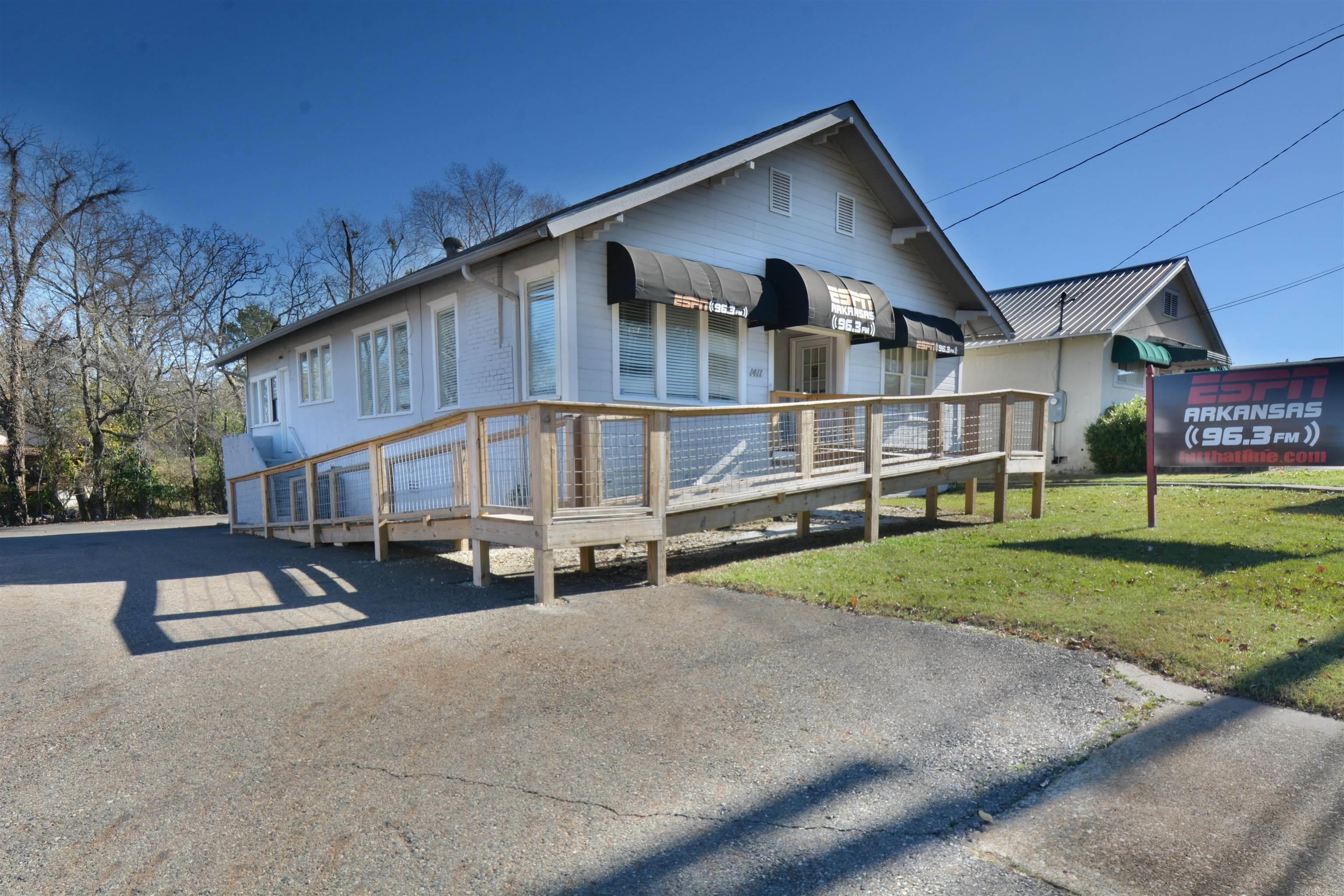 1411 CENTRAL Avenue