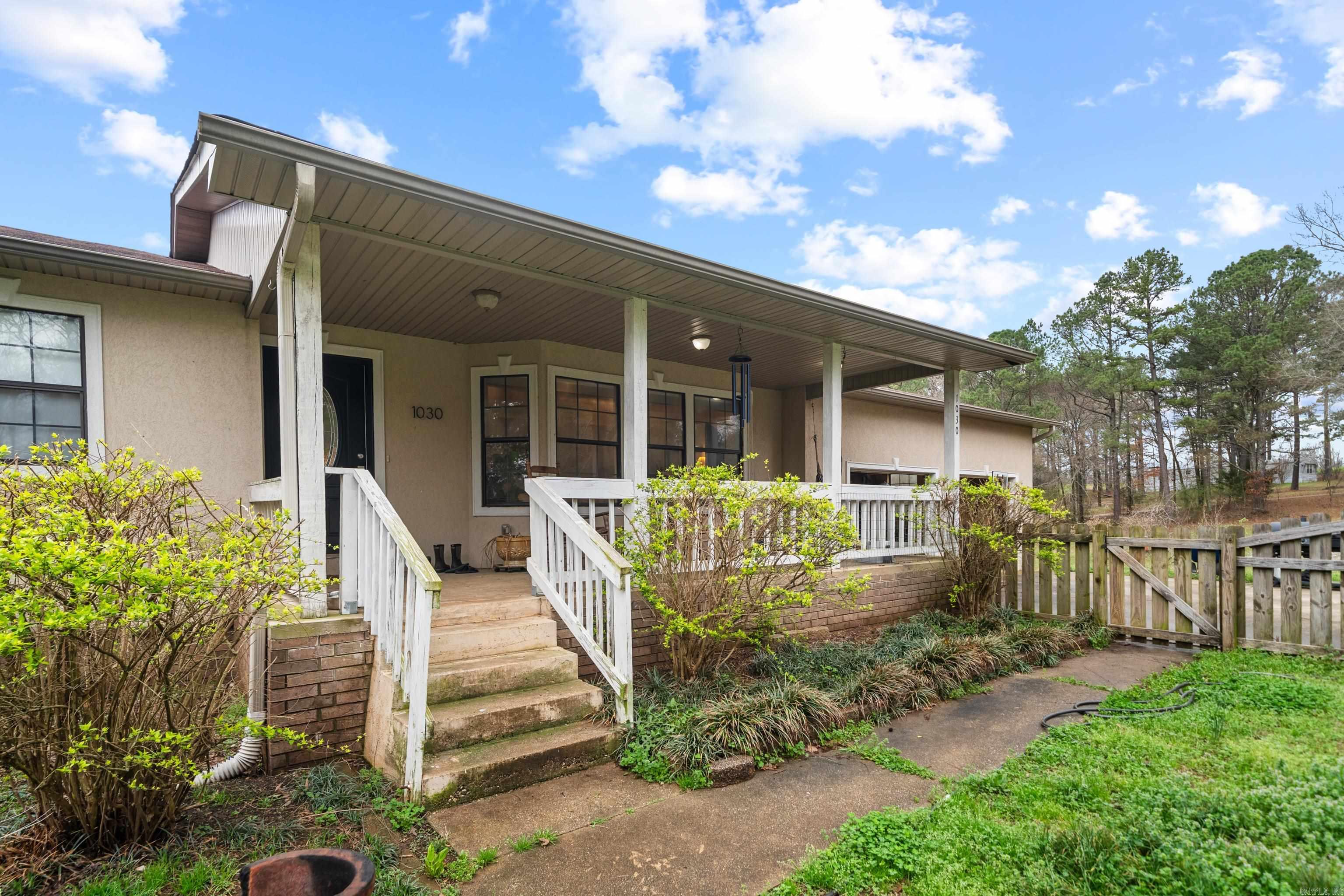 1030 Sunshine Road