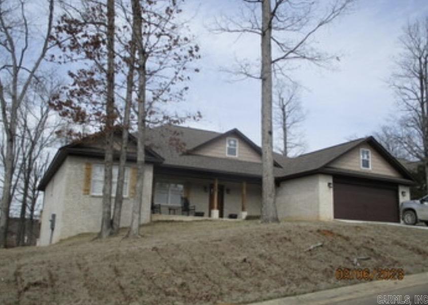 153 eagle gate