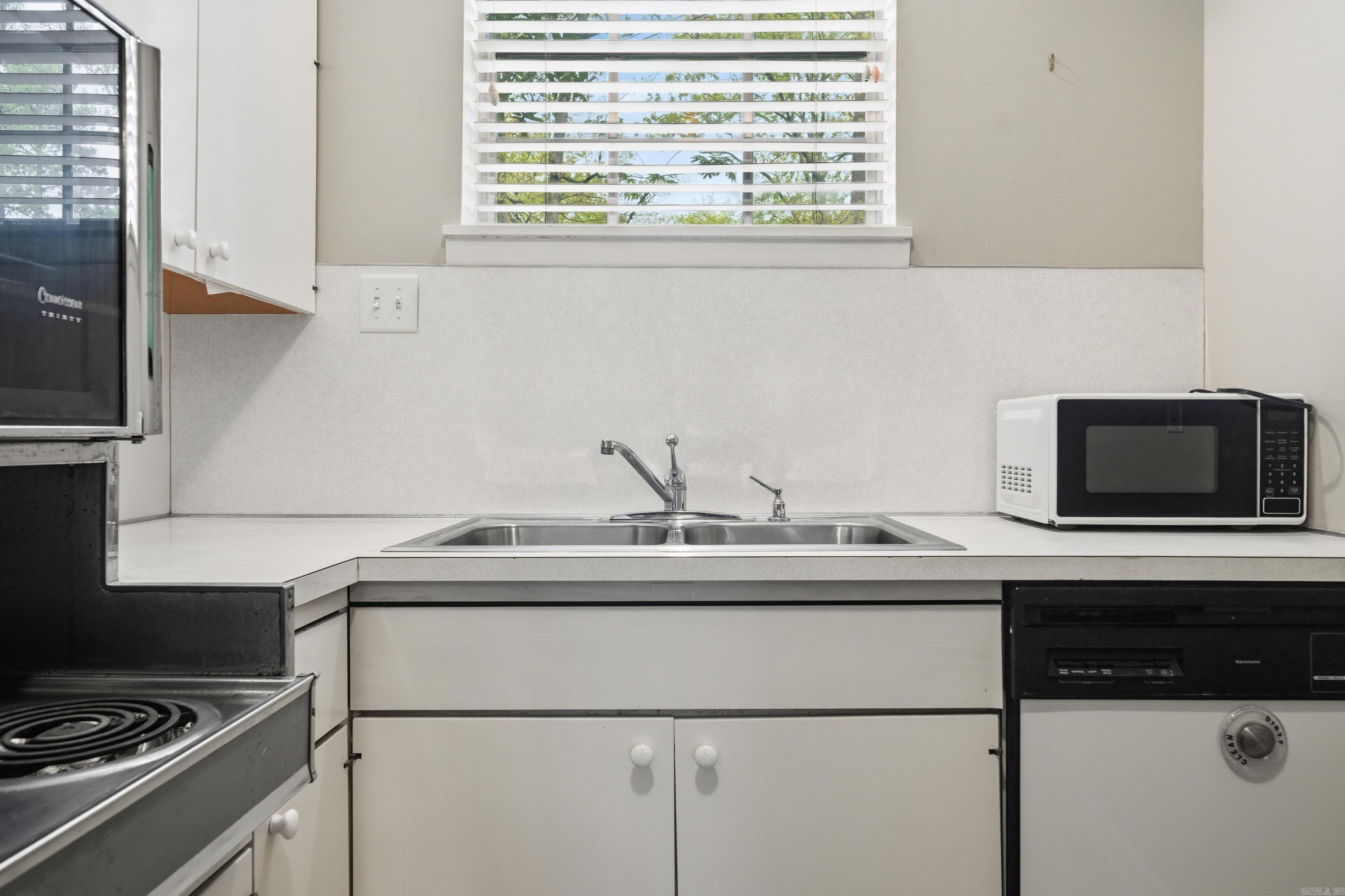 651 Peninsula Unit: 28
